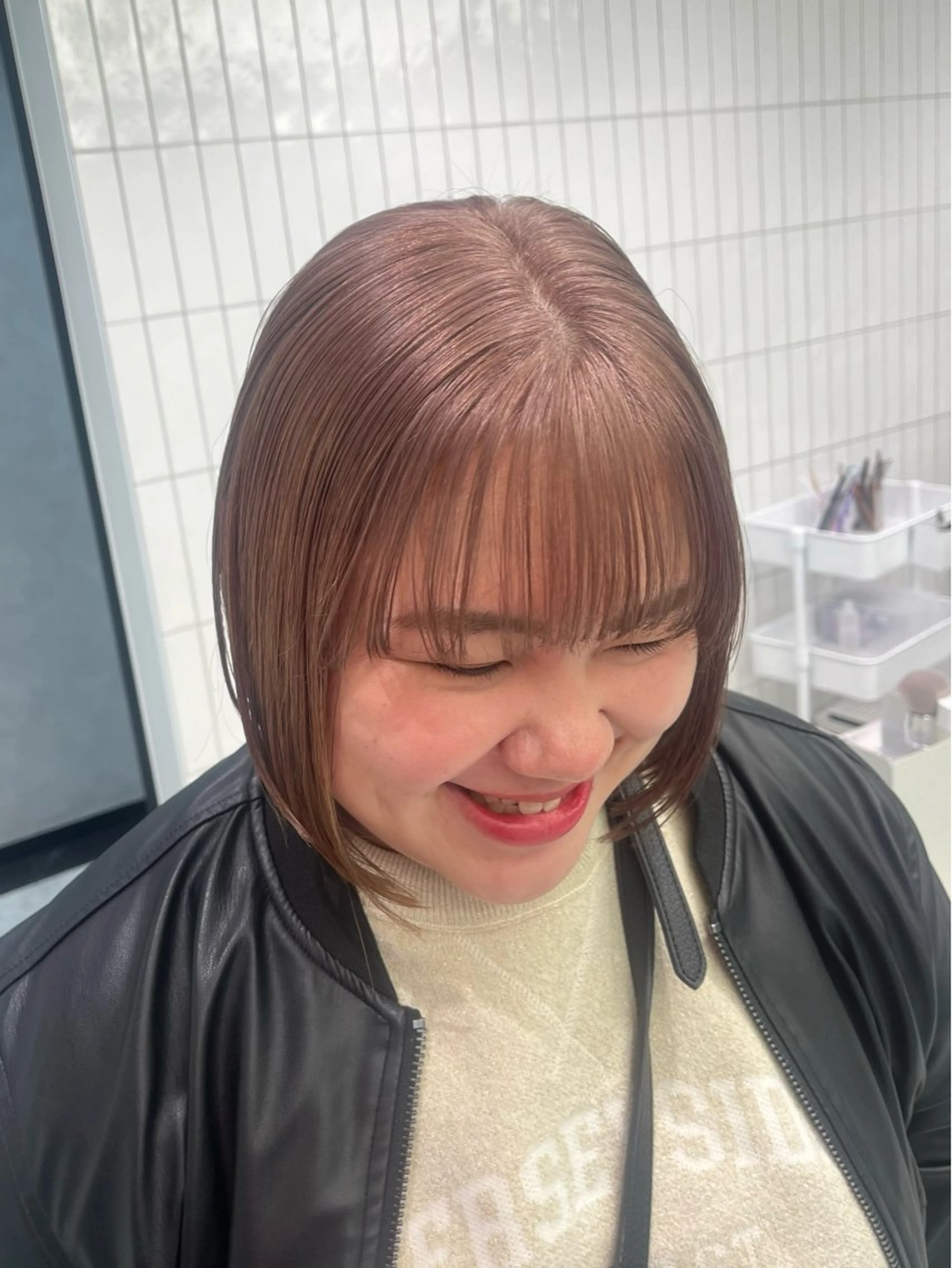 ショート カラー ヘアカラー トリートメント 海外girl🤎 透明感ベージュmaoのヘアスタイル