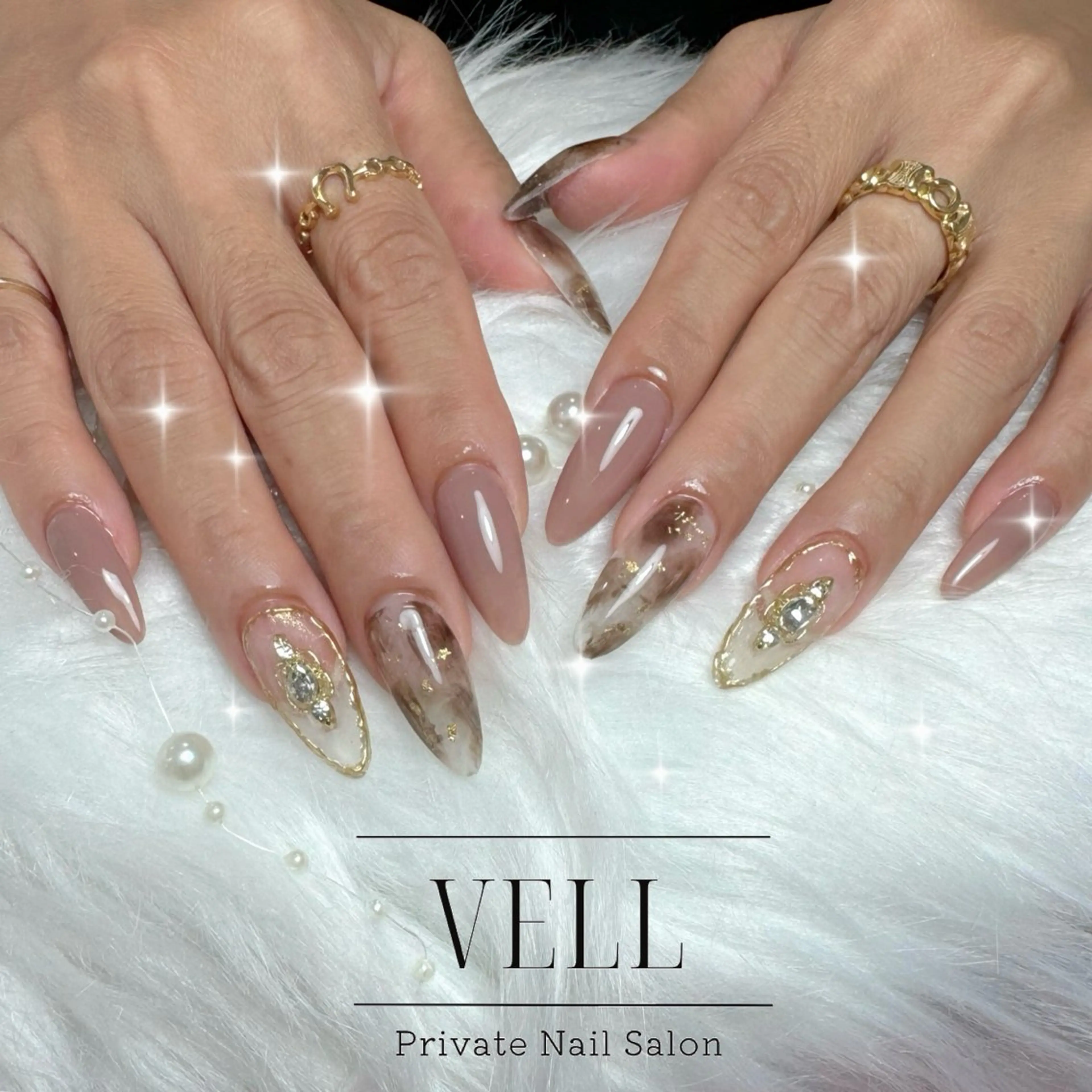 ネイル ﾈｲﾙｻﾛﾝ Vellのネイルデザイン