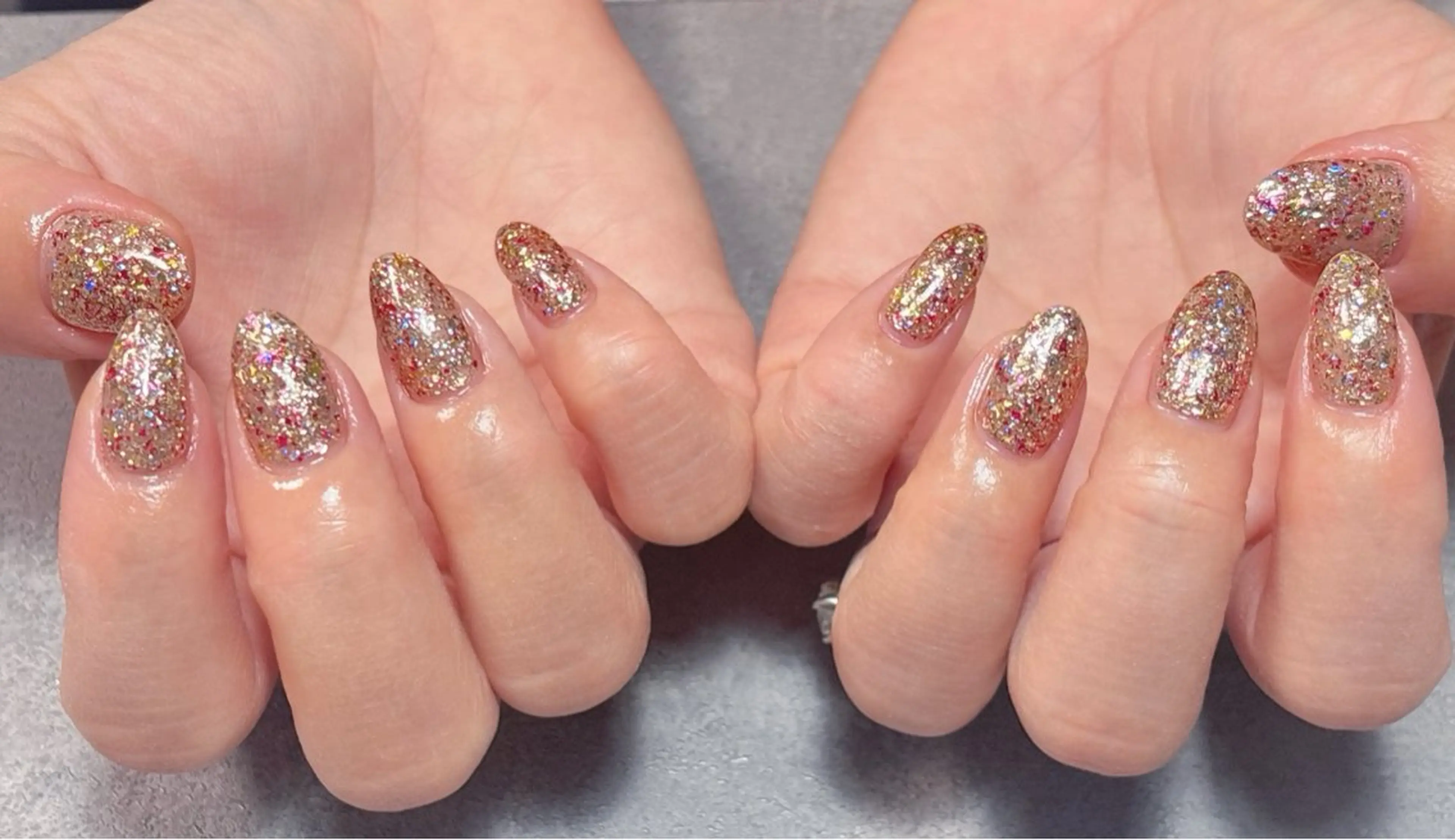 ネイル アートネイル マグネットネイル 冬ネイル クリスマス ハンドネイル ハンドケア ゆ か_Nails💫のネイルデザイン