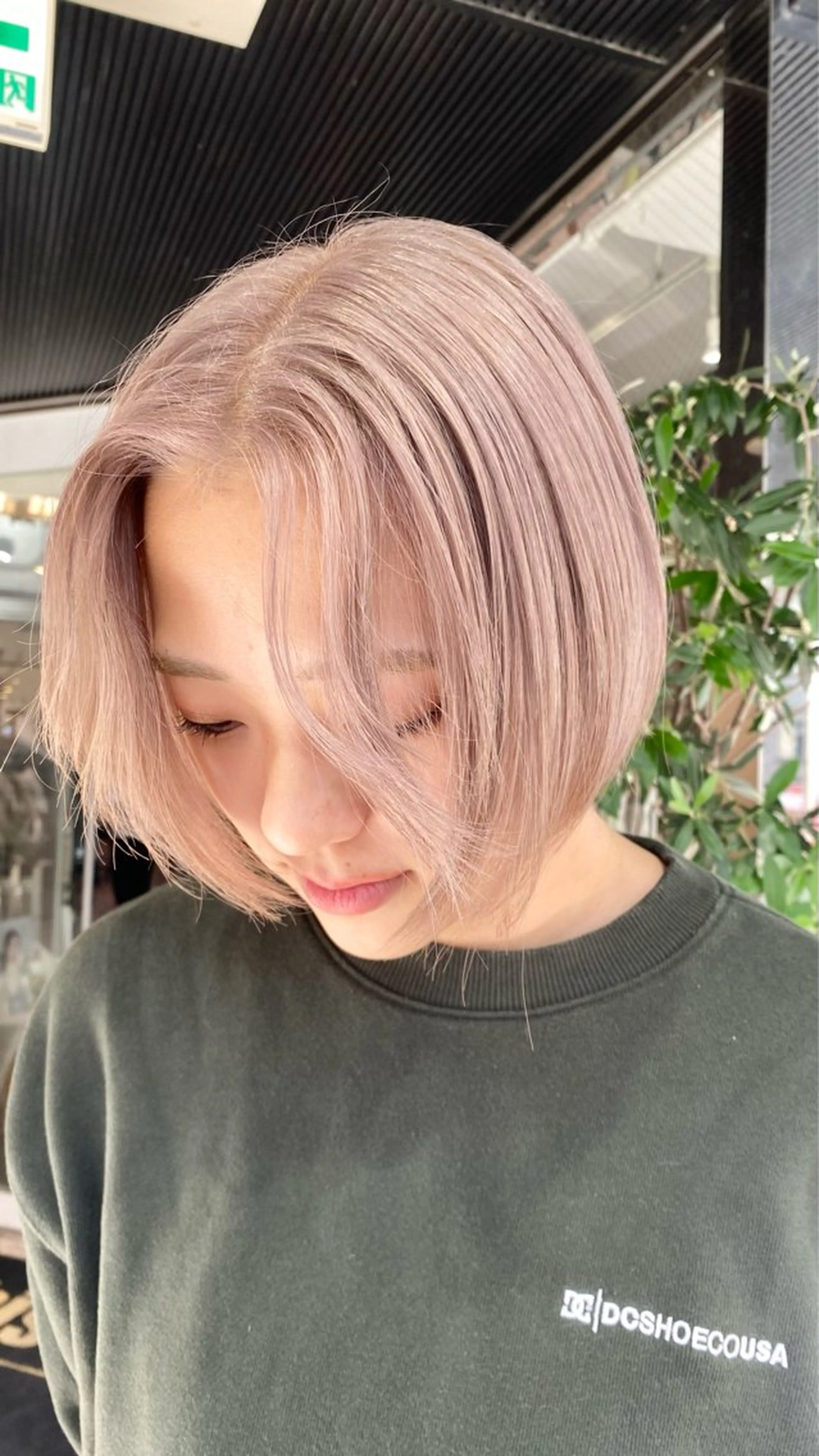 ロング 髪質改善 トリートメント 酸性ストレート 個性派ネイル /コトミ🐸のネイルデザイン