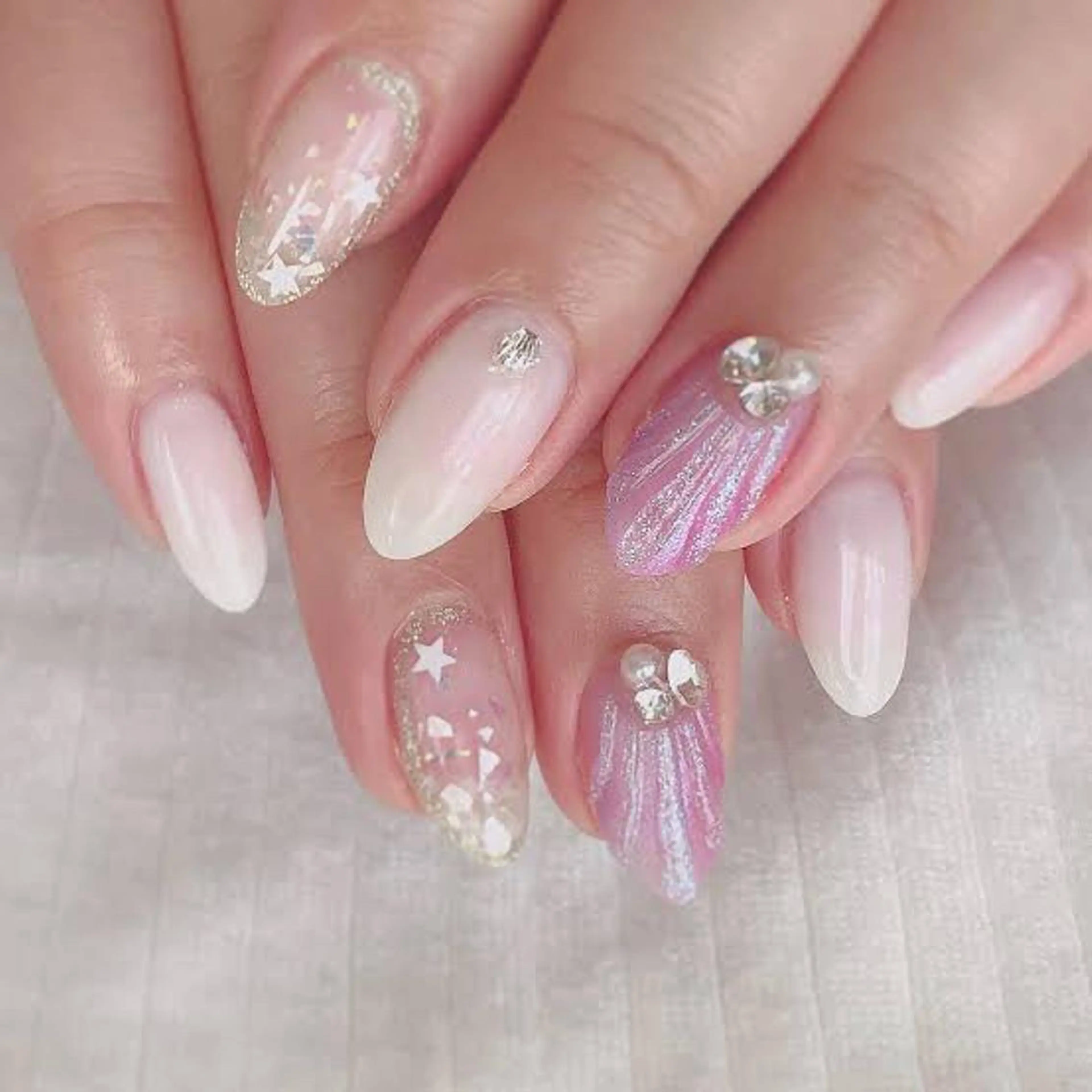 ネイル Nail Salon R.N アールドットエヌ所属・R.N アールドットエヌのネイルデザイン
