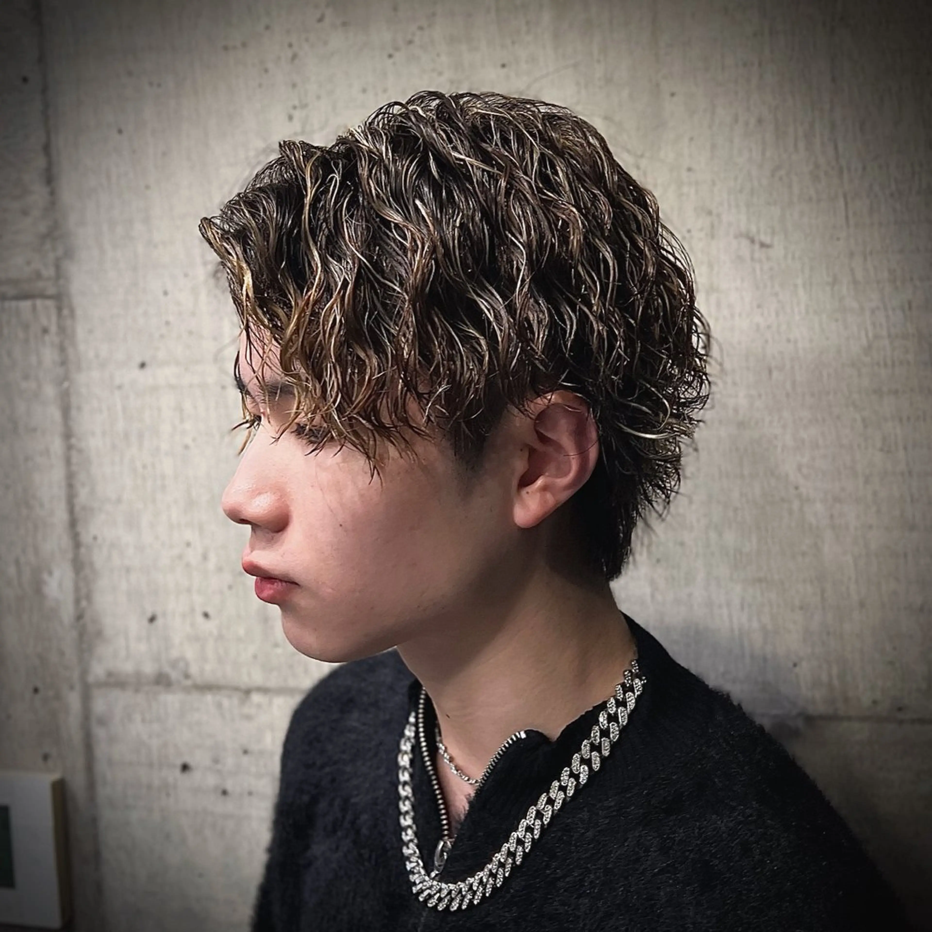 メンズ メンズブリーチ メンズハイライト メンズメッシュ メンズパーマ カット ヘアカラー パーマ トリートメント メンズ特化/パーマ/ メッシュ/竜成のヘアスタイル