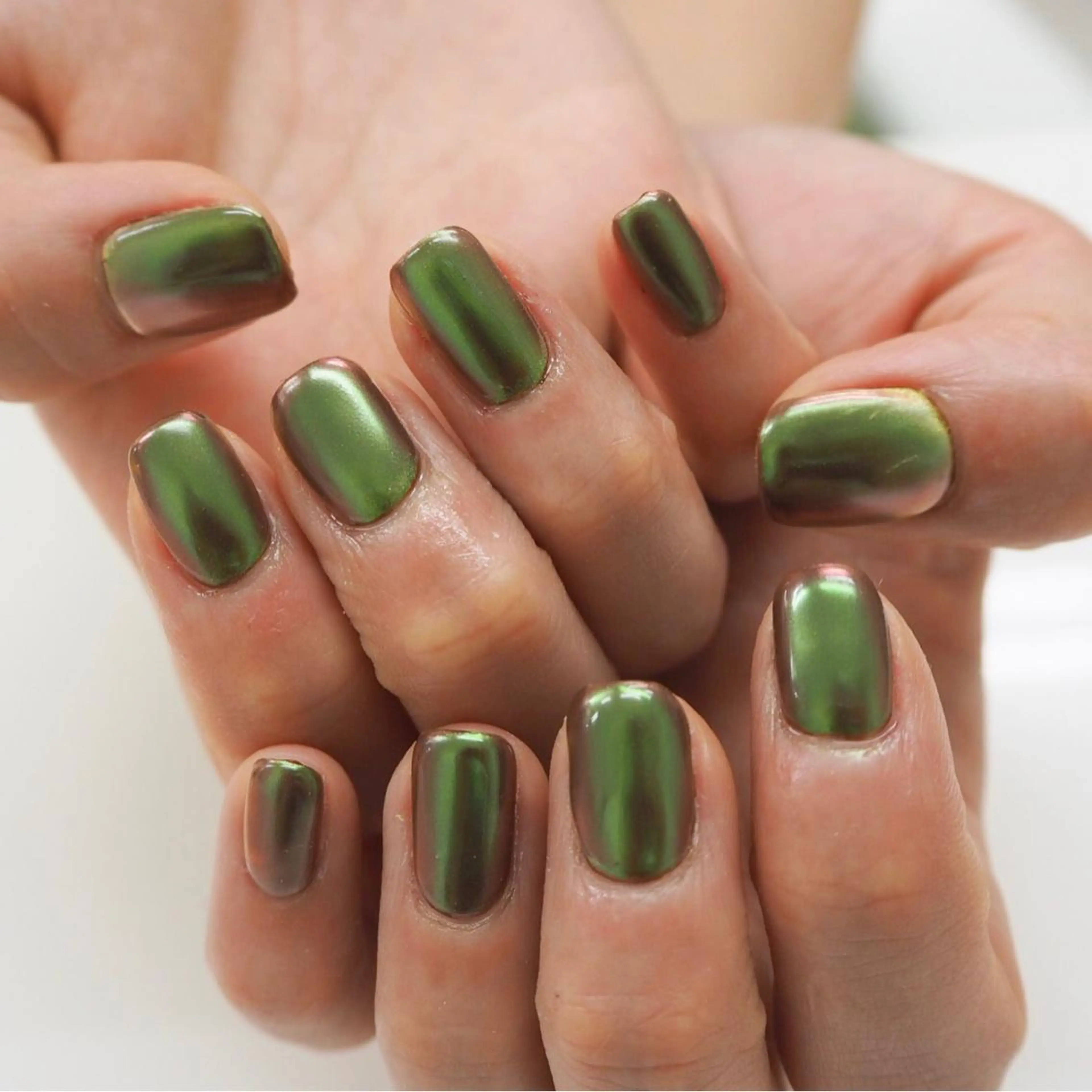 ネイル ミラーネイル Hisaka Mikiのネイルデザイン