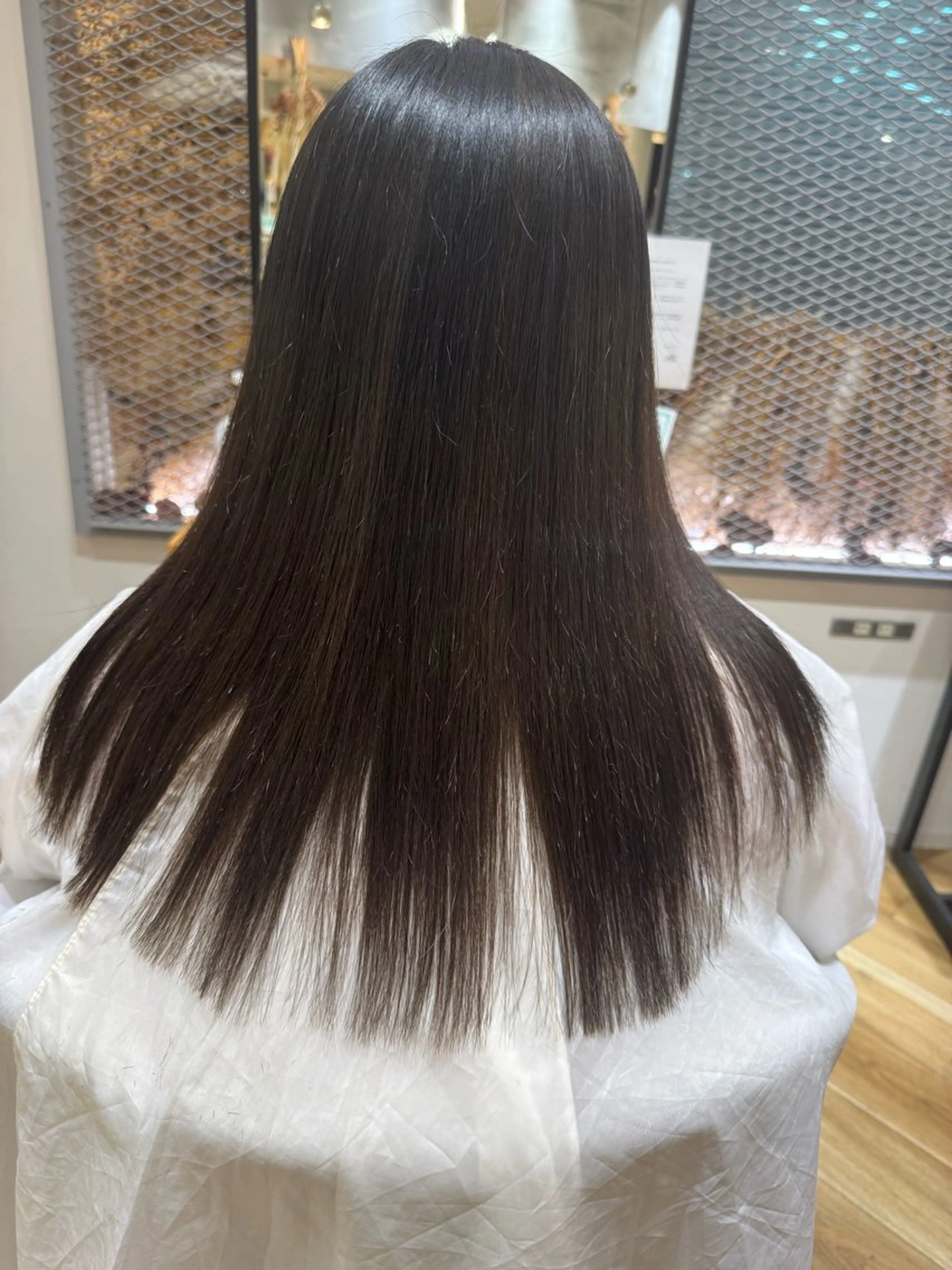 ロング カラー 黒髪 グレーブラック fizelleあべのルシアス店所属・⭐️吉崎 竜也⭐️のヘアスタイル