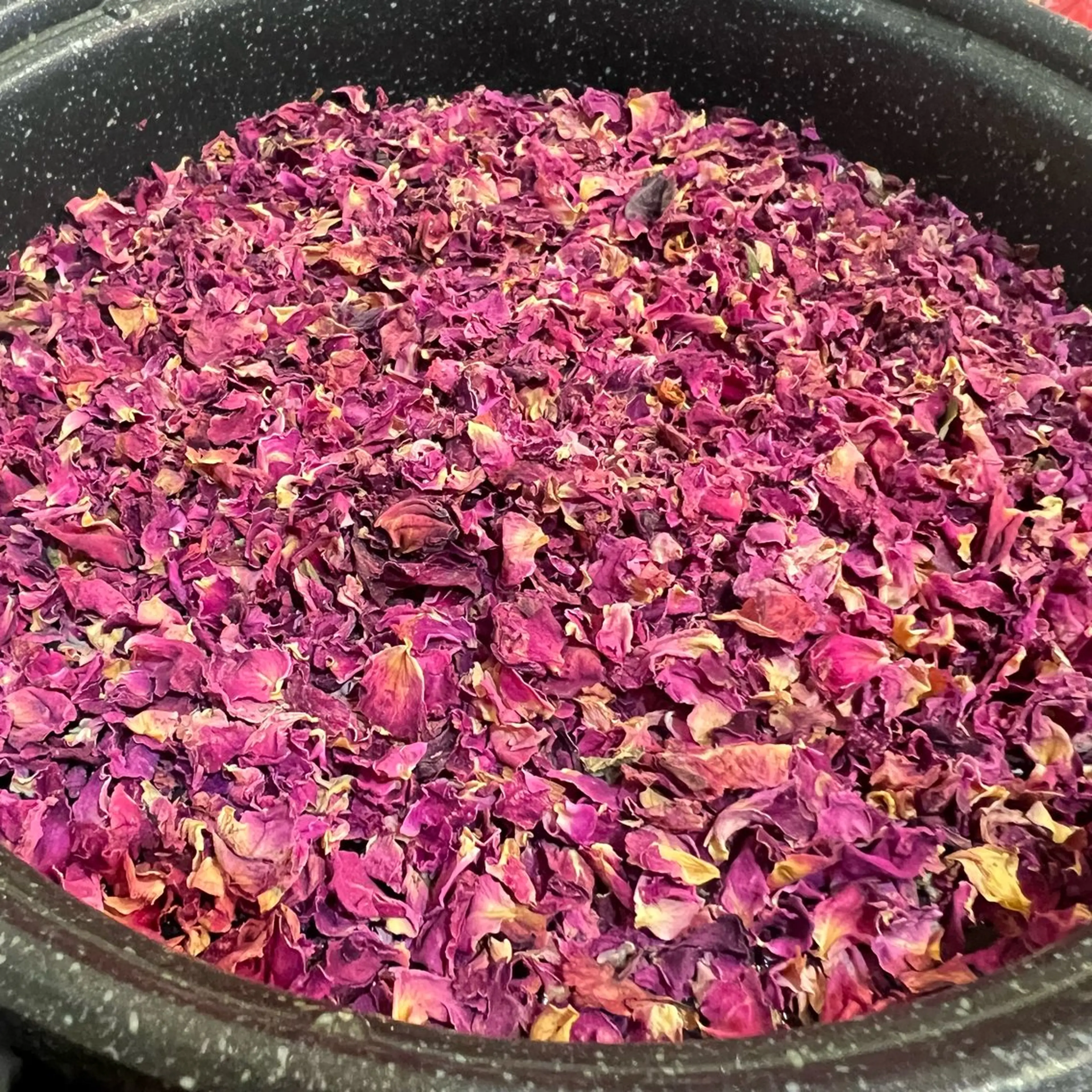 ハーブピーリング 痩身　漢方よもぎ蒸しのエステ・リラクイメージ