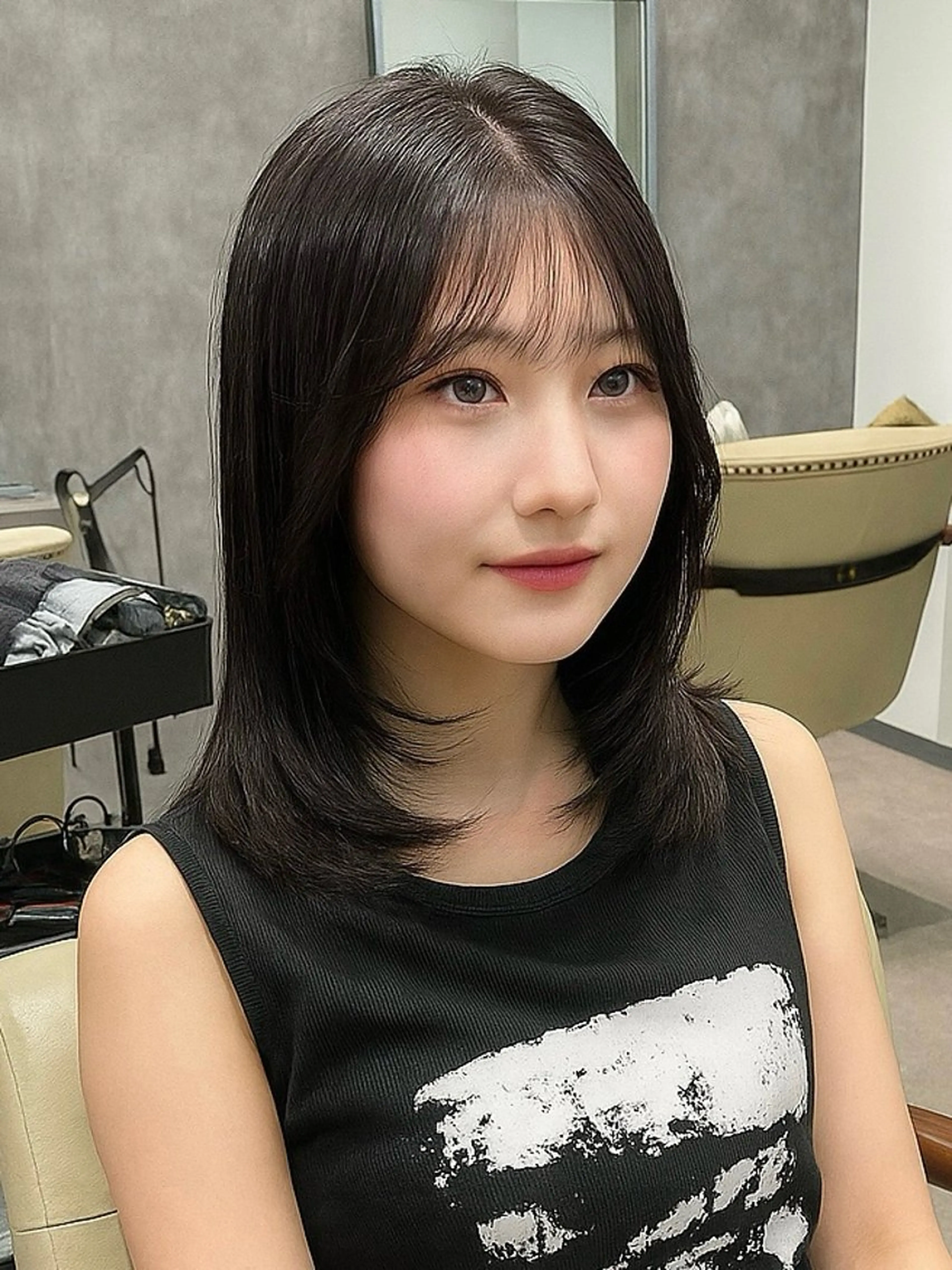 ミディアム カット ✨韓国ヘア✨ レイヤー✂️鎌倉楓麻のヘアスタイル