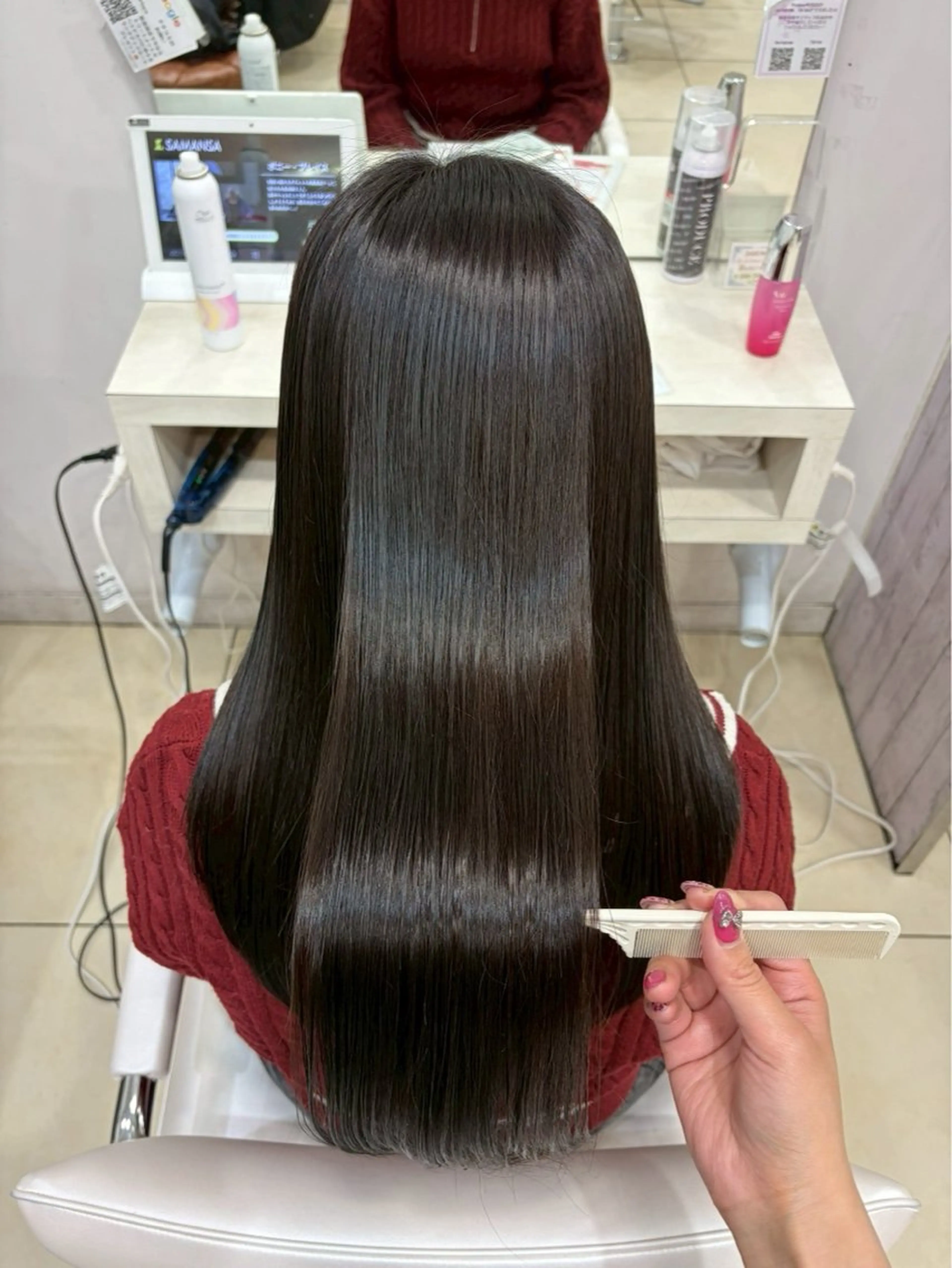 ロング ヘアカラー [髪質改善カラー] 光^._.^の眉毛・アイブロウイメージ