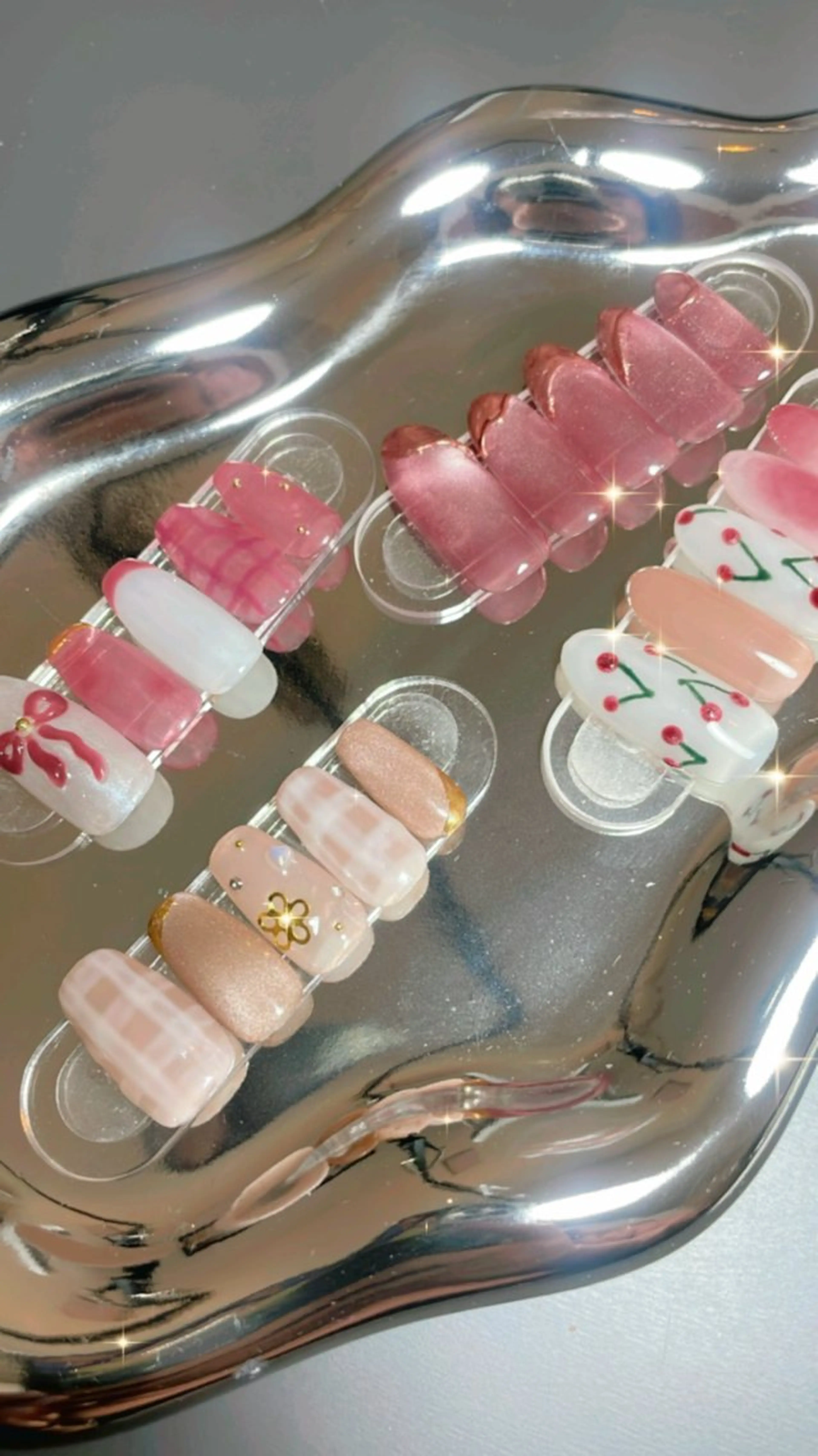 ネイル 永田 岬のネイルデザイン