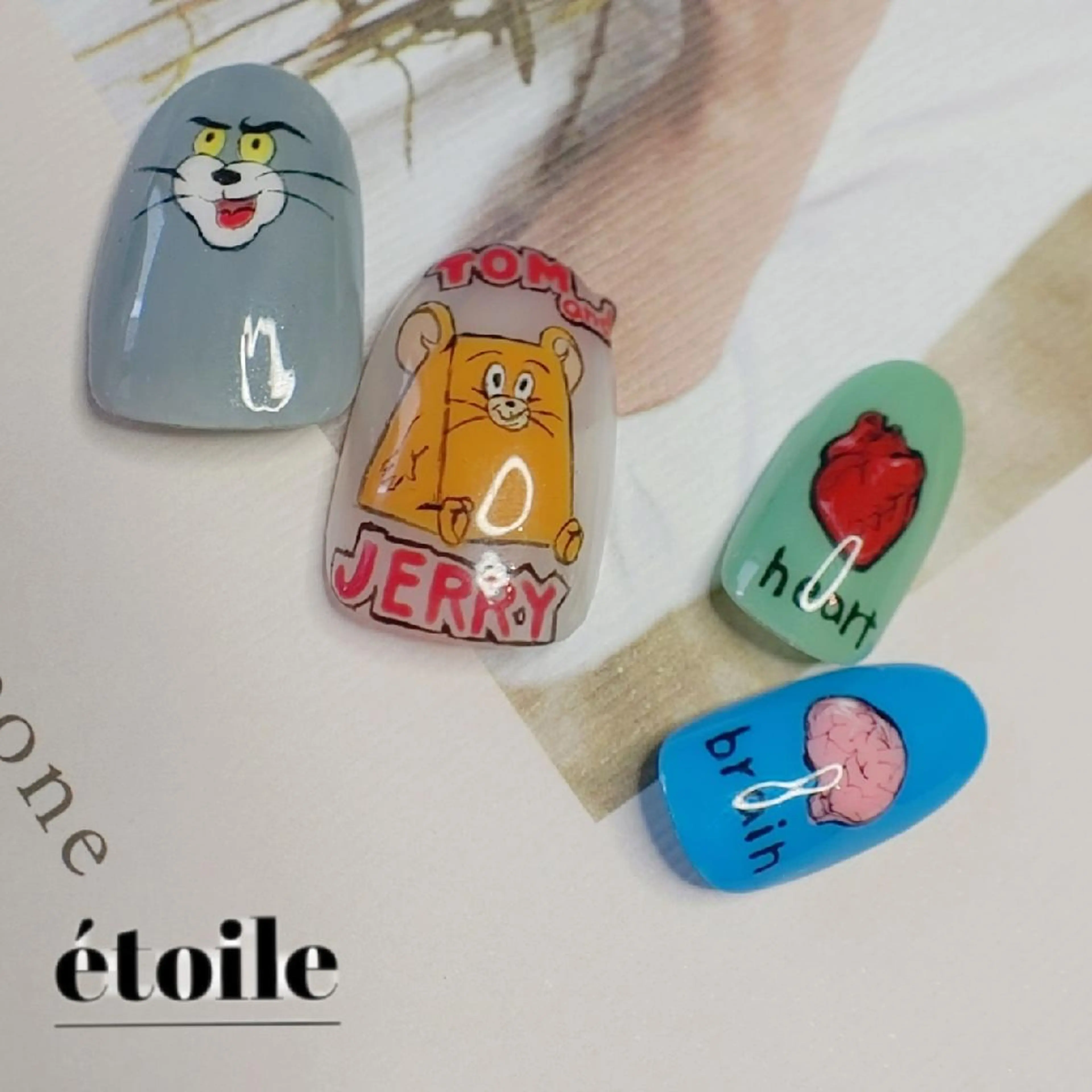 ネイル ハンドネイル ハンドケア étoile(エトワール)所属・山田 可愛のネイルデザイン