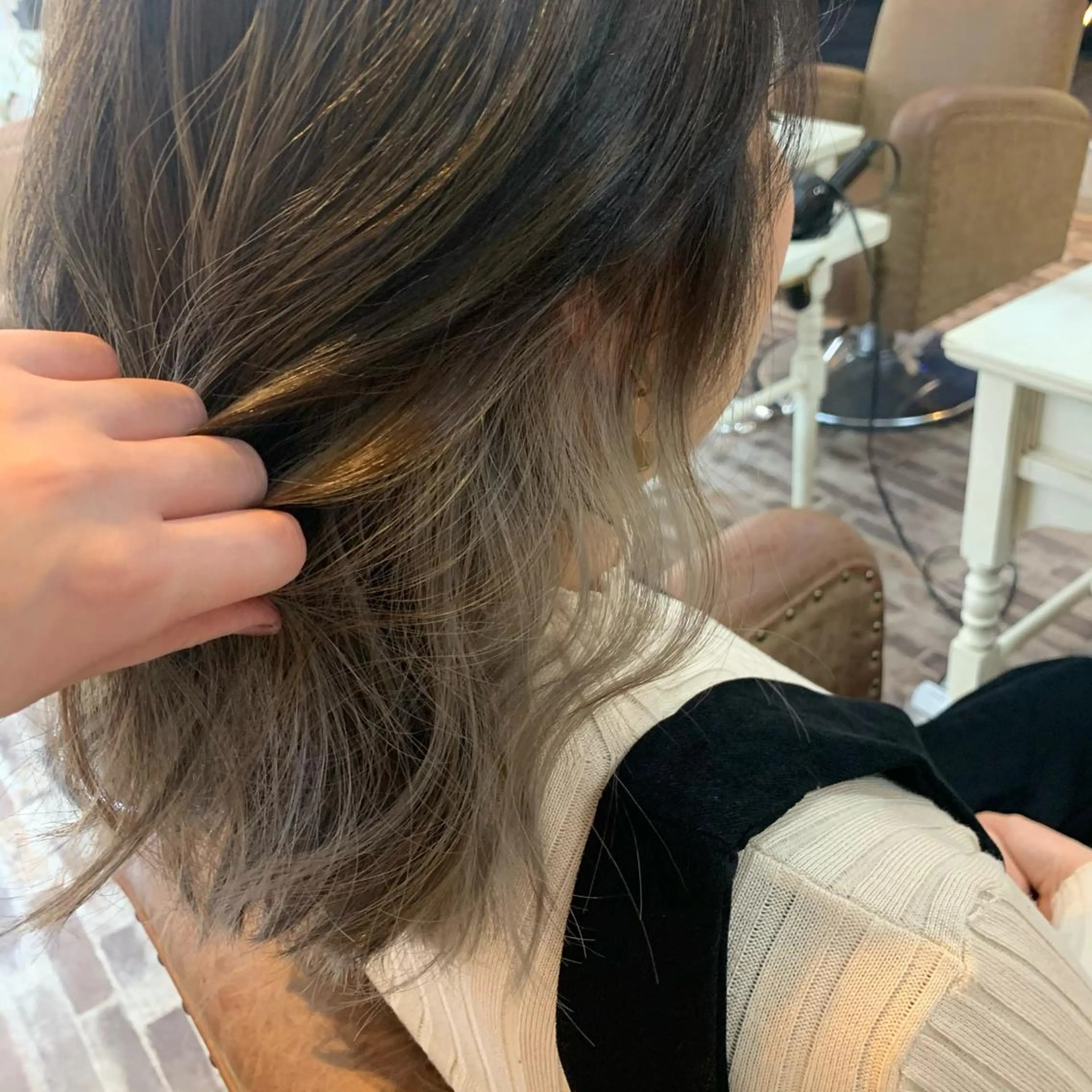 ミディアム カラー 🌷L'oeuf 【ﾙﾌ】ホシカワ🌷のヘアスタイル