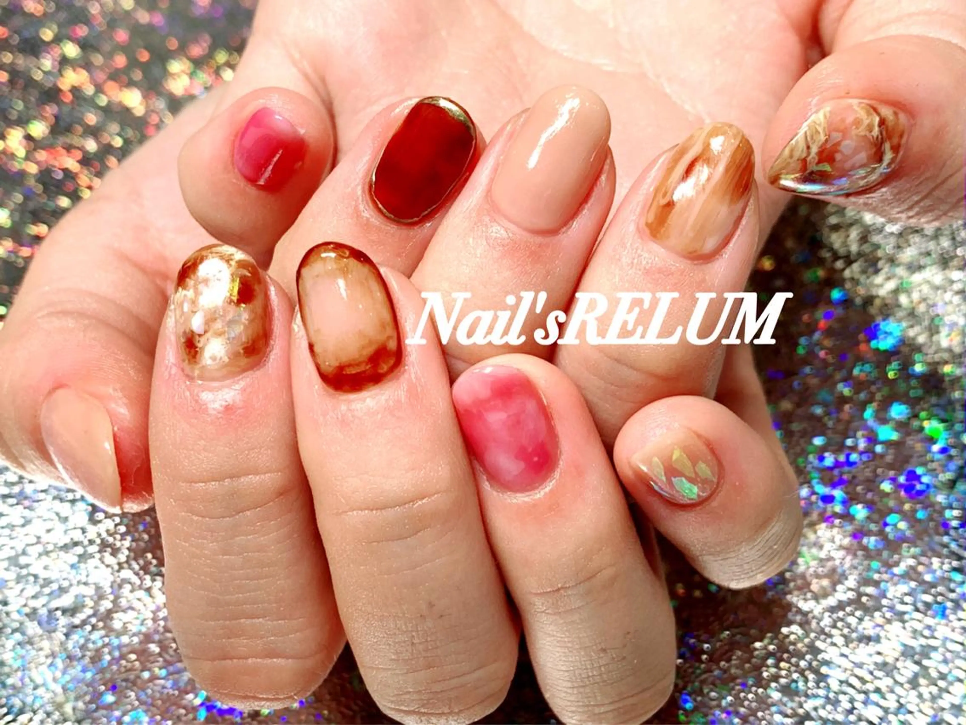 ネイル 持ち込み ニュアンスネイル ハンドネイル THECOLORS所属・近貞 莉奈のネイルデザイン