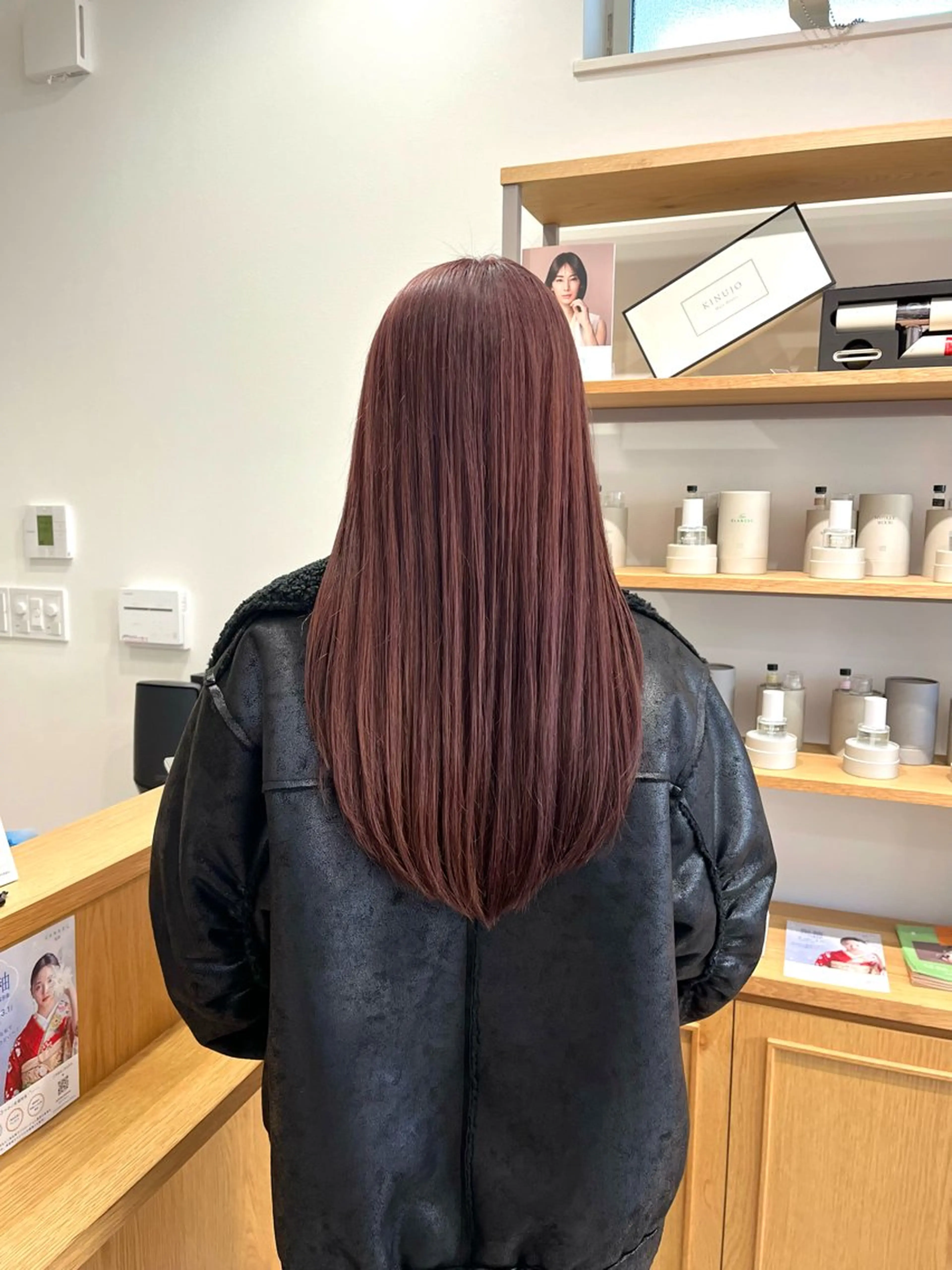 セミロング カラー ブリーチ ダブルカラー レッドカラー カット ヘアカラー トリートメント LiL HAIR＆SMILE 新浜店所属・葉田 綾乃のヘアスタイル