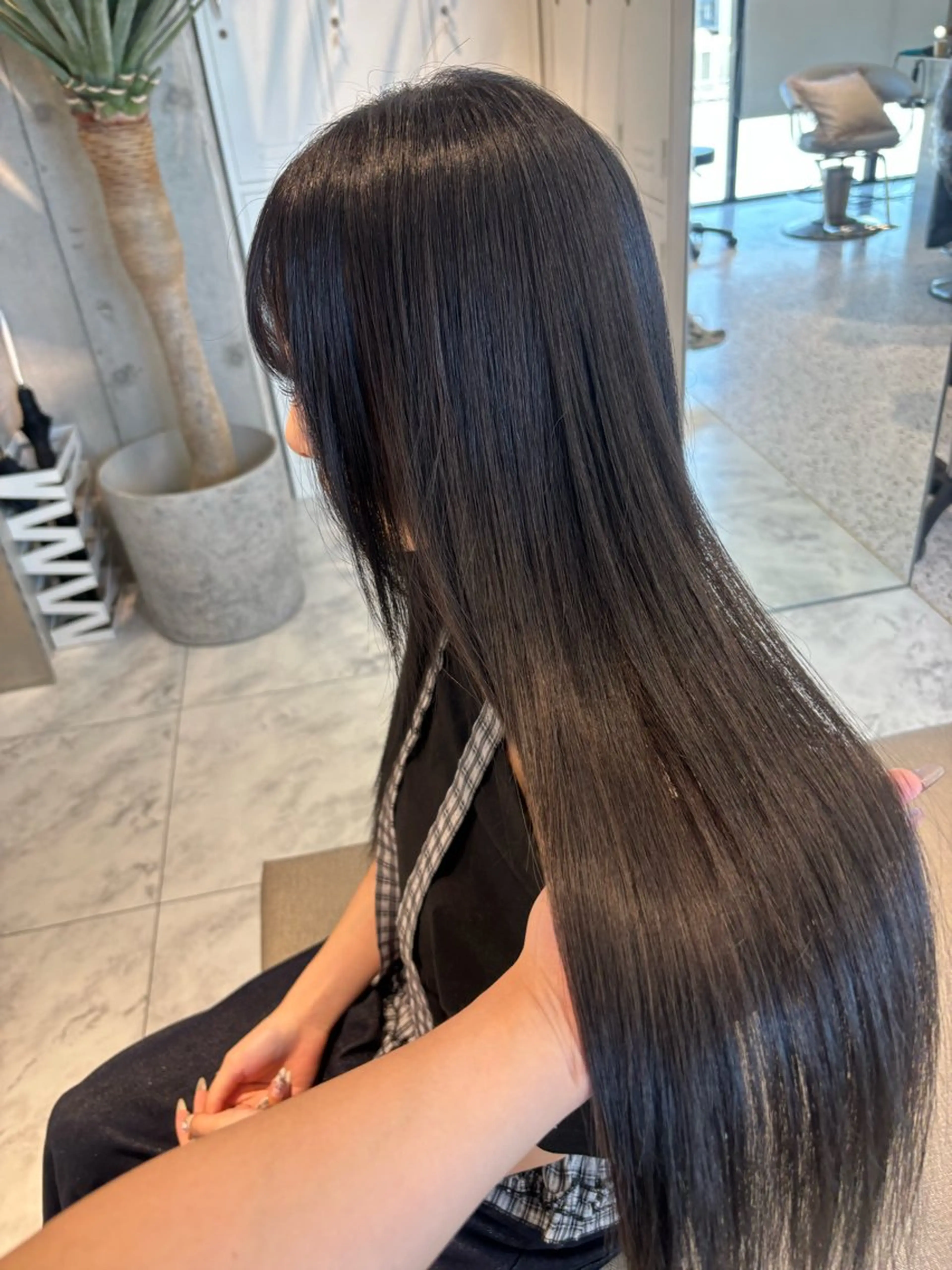 ミディアム トリートメント rina／ベージュ ワンホン/韓国ヘアのヘアスタイル