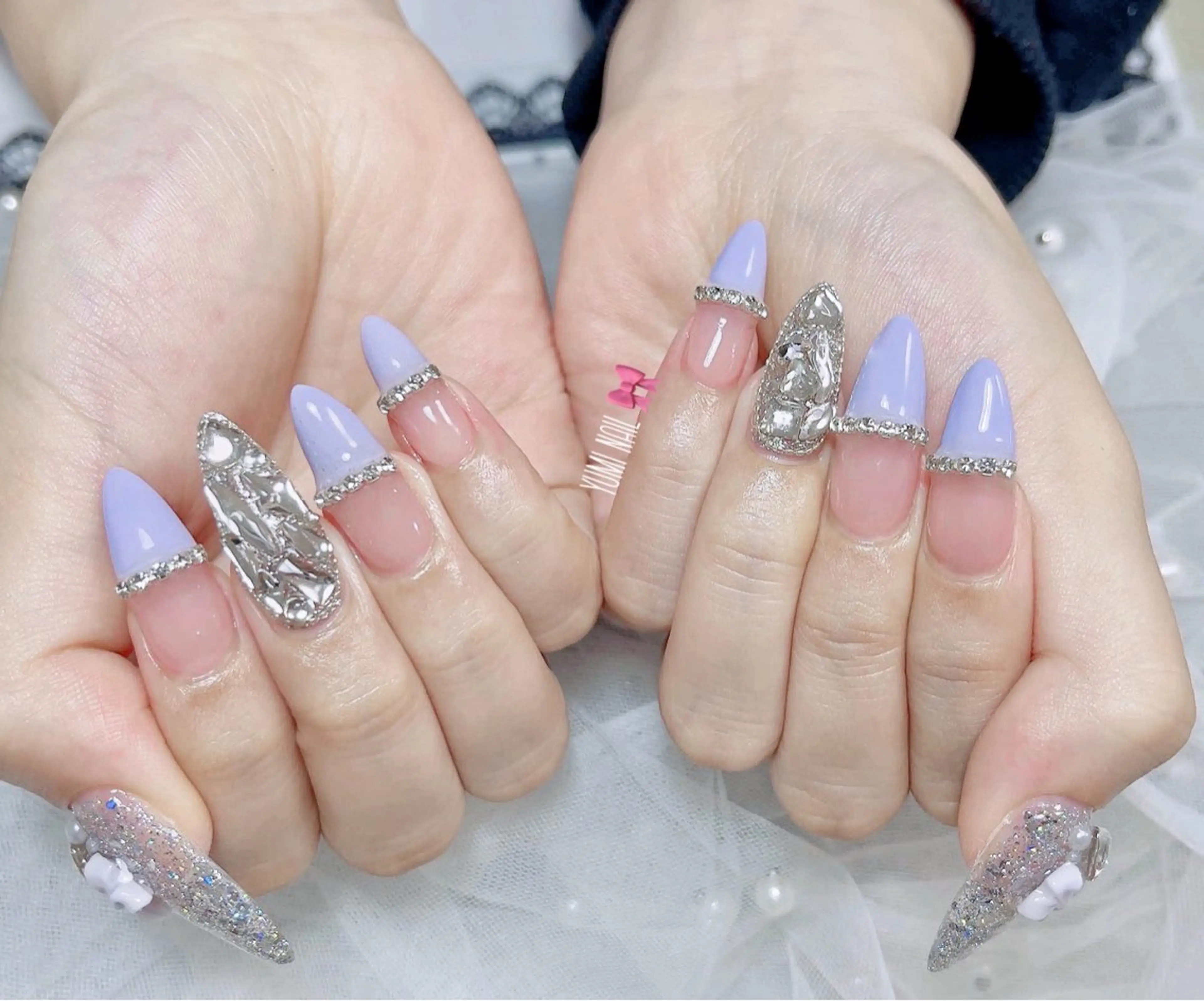 ネイル ハンドネイル 𝐲𝐮𝐦𝐢🎀 長さ出しデザイン専門のネイルデザイン