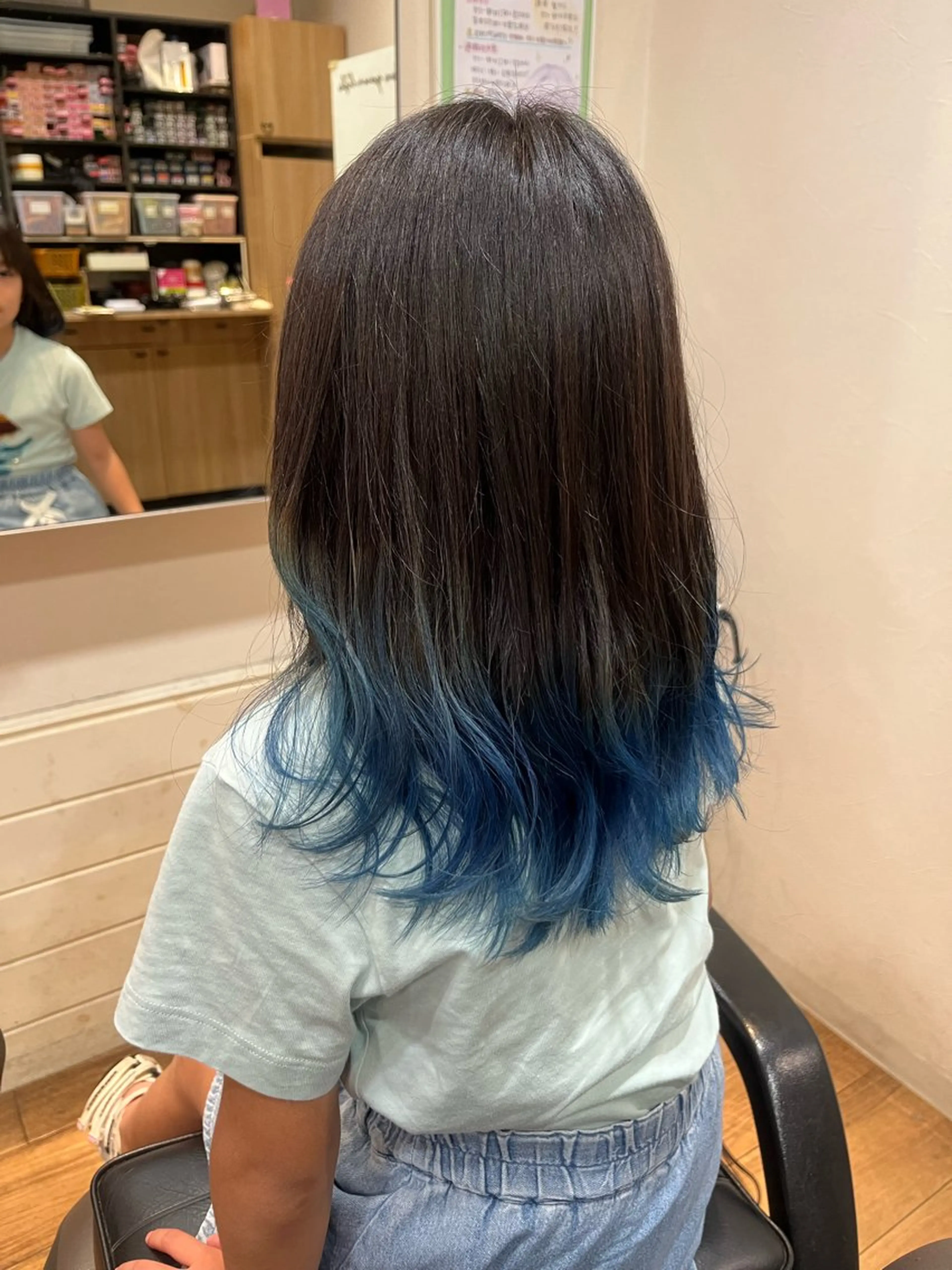 セミロング カラー キッズ ヘアカラー トリートメント okuda yuukiのヘアスタイル