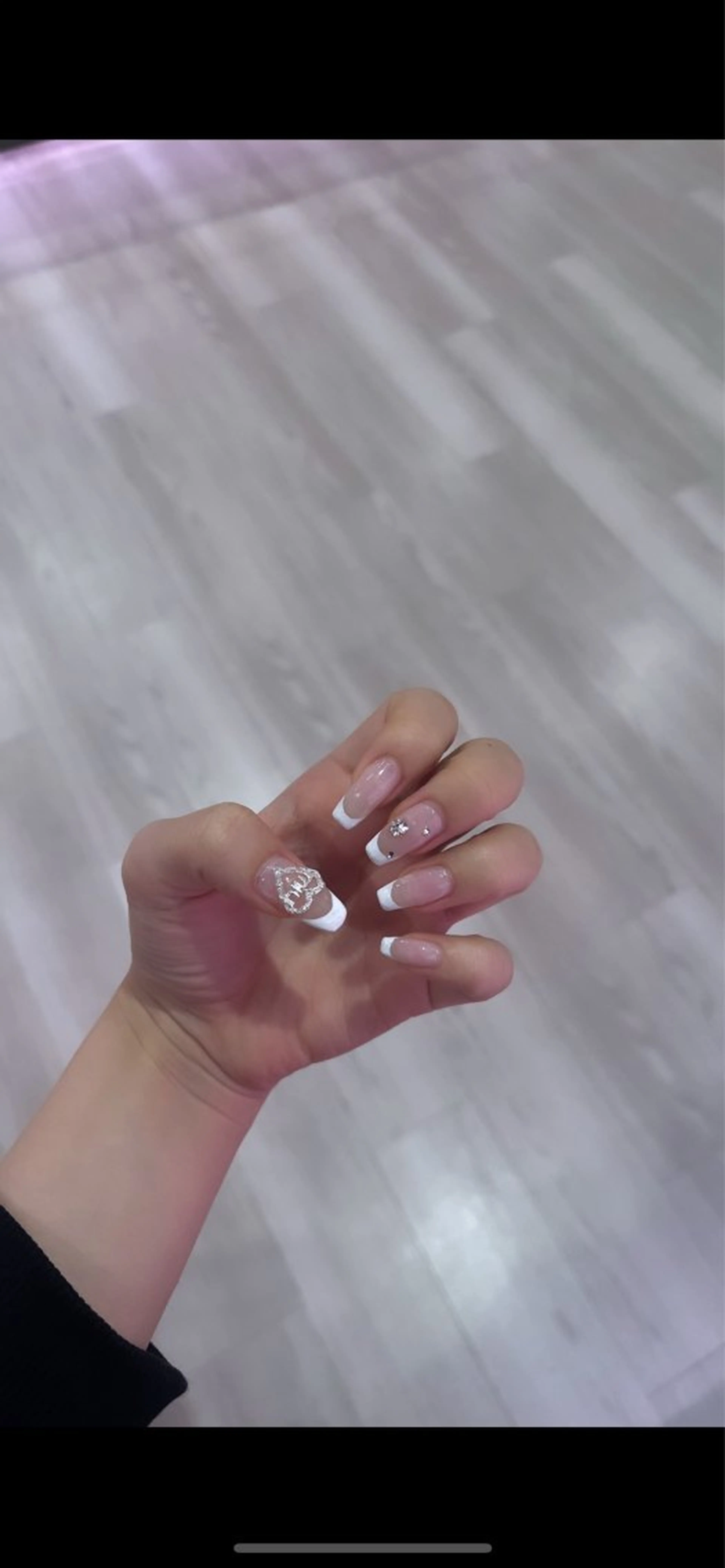 ネイル フレンチネイル ハンドネイル gratify心斎橋店所属・山下 舞華のネイルデザイン