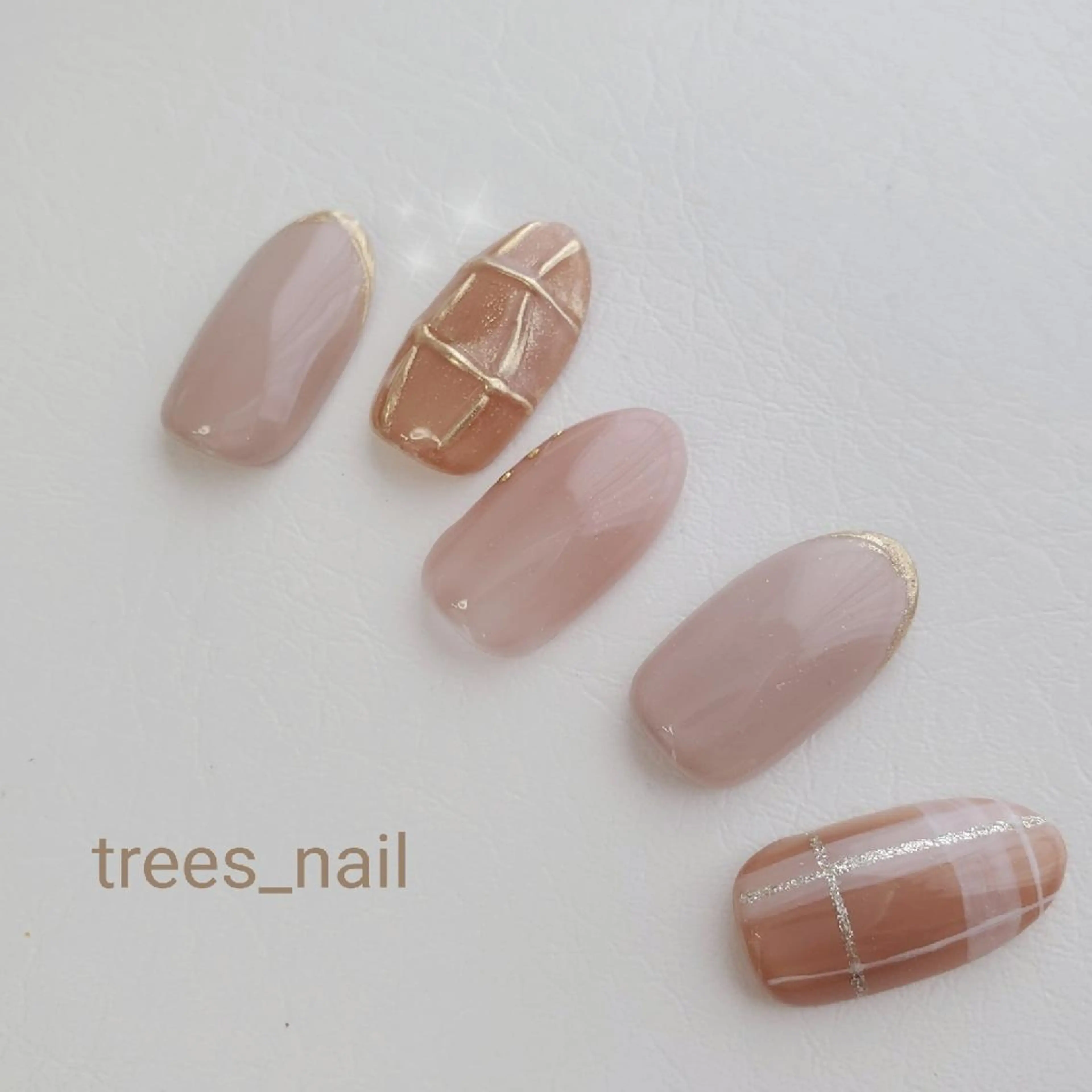 ネイル trees_ nailのネイルデザイン