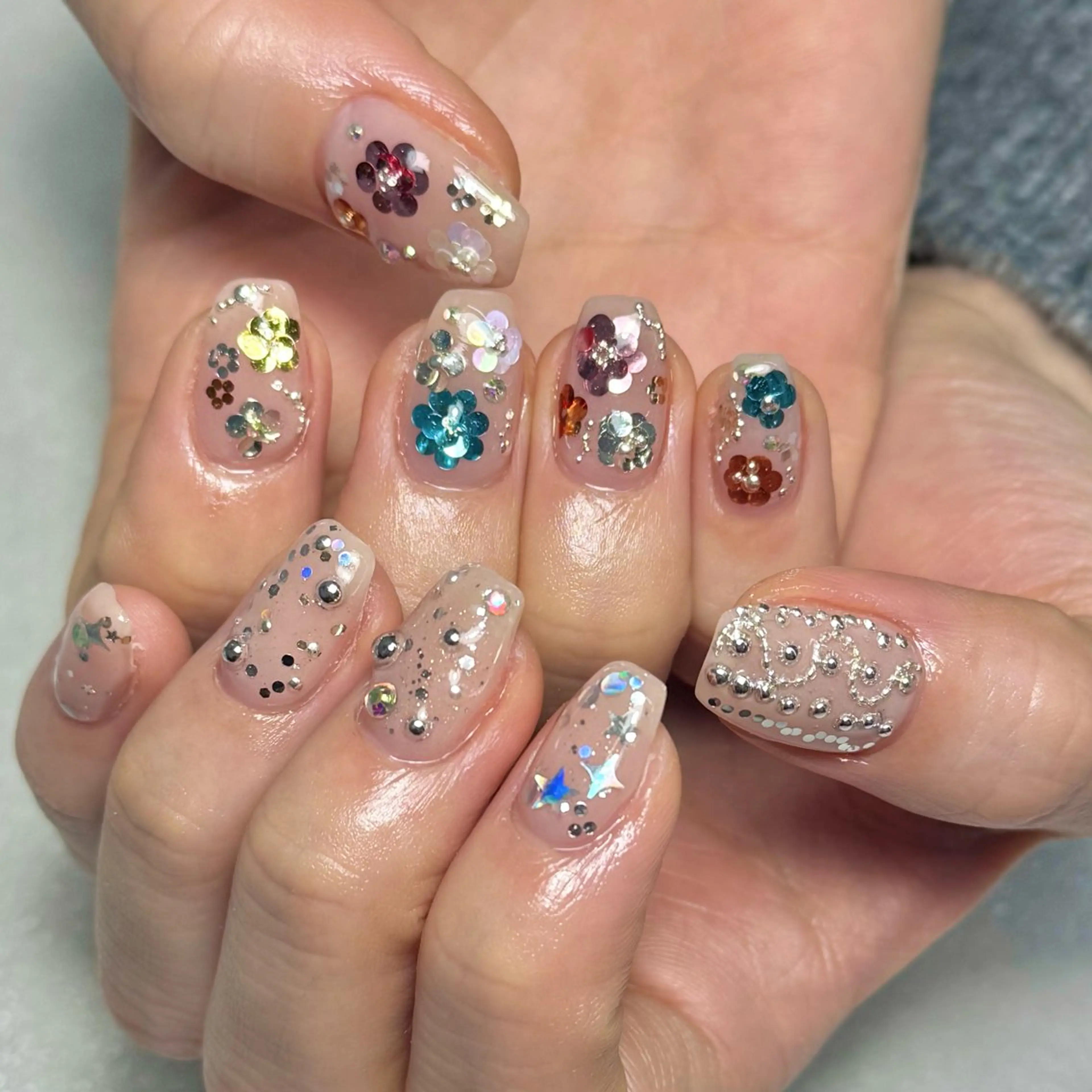 ネイル ハンドネイル 🐈‍⬛ Minamiのネイルデザイン