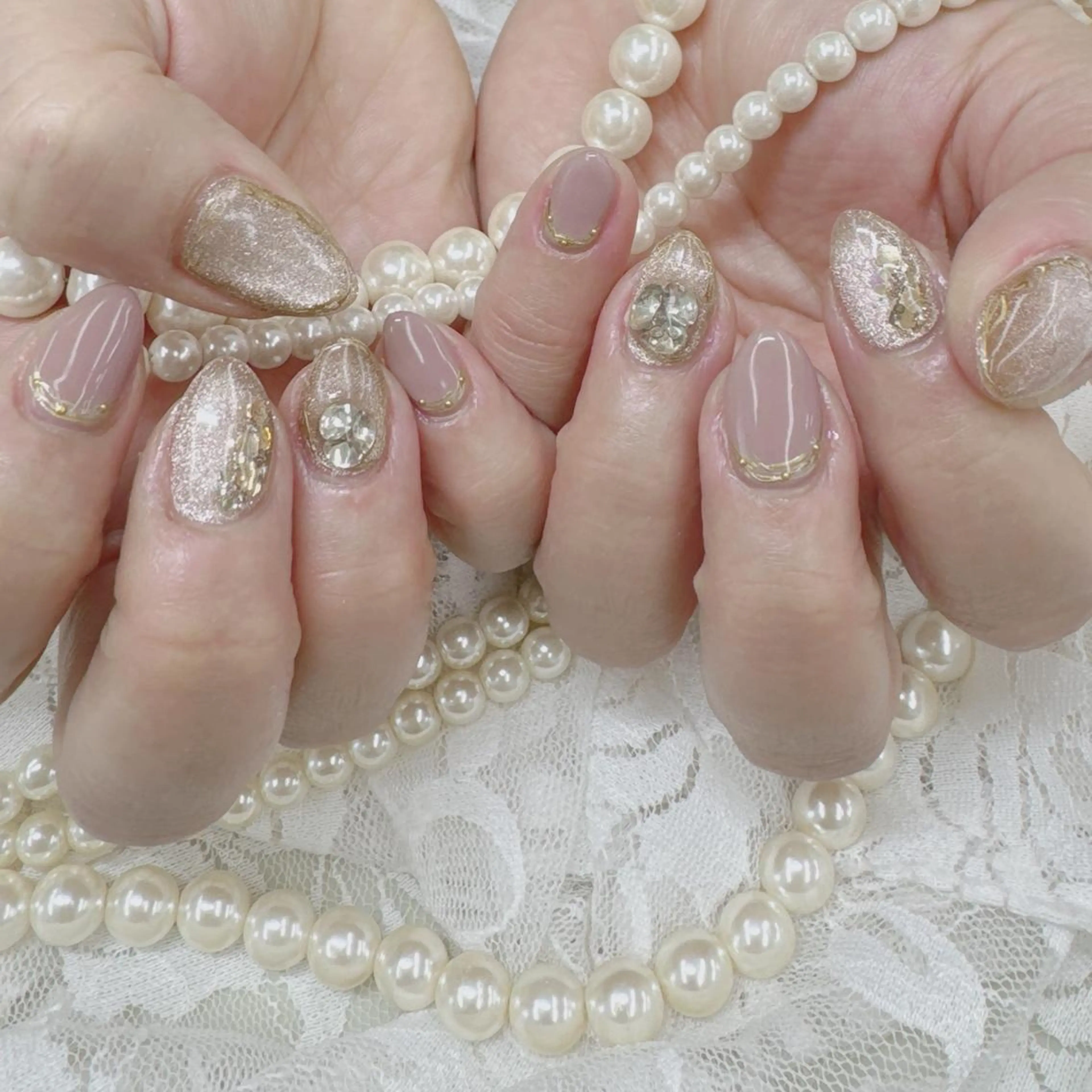 ネイル Nail salon Honey Beeのネイルデザイン