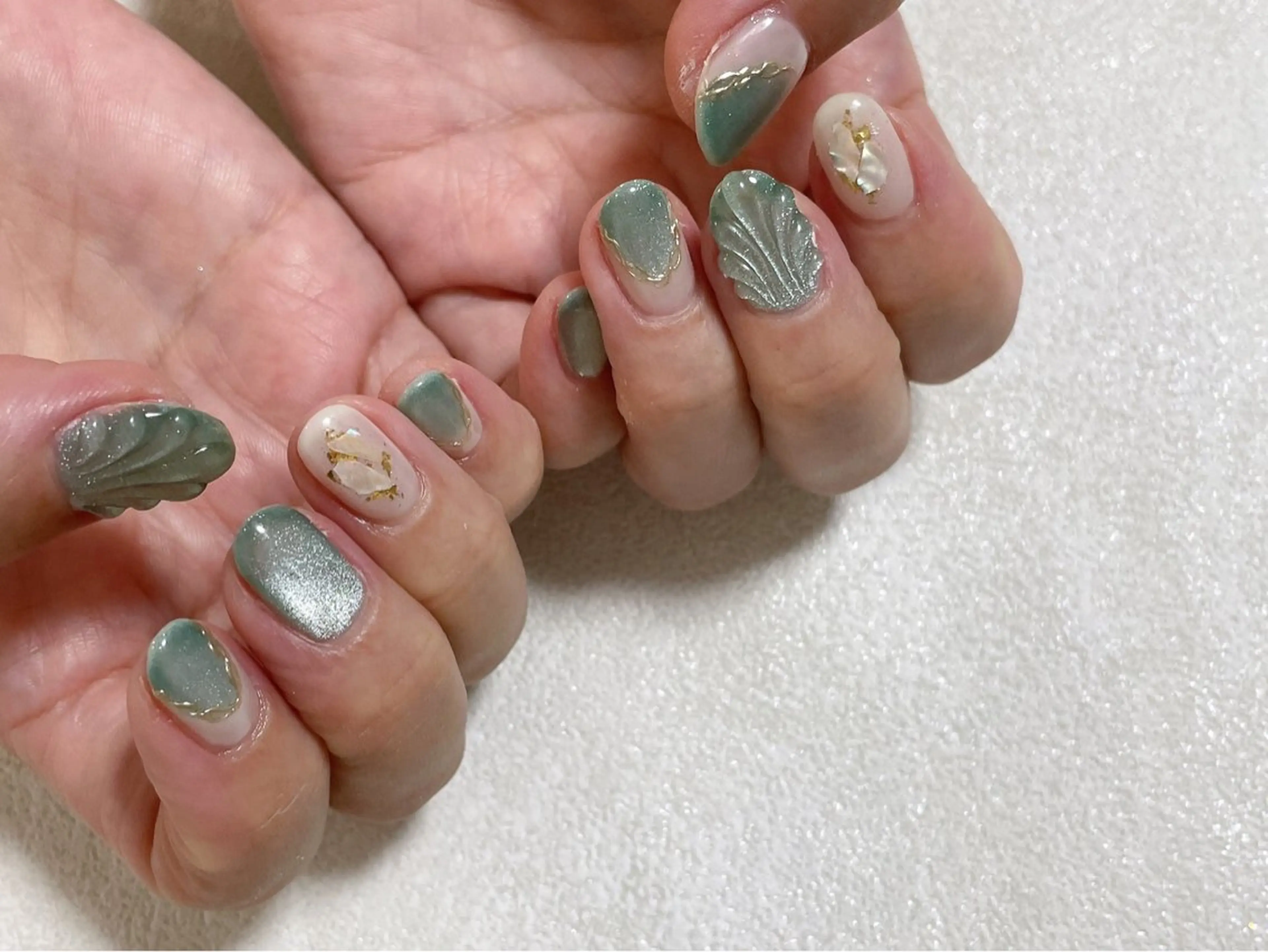 ネイル オーロラネイル フットネイル フレンチネイル ジェルネイル マグネットネイル Mogu nail 二子玉川のネイルデザイン