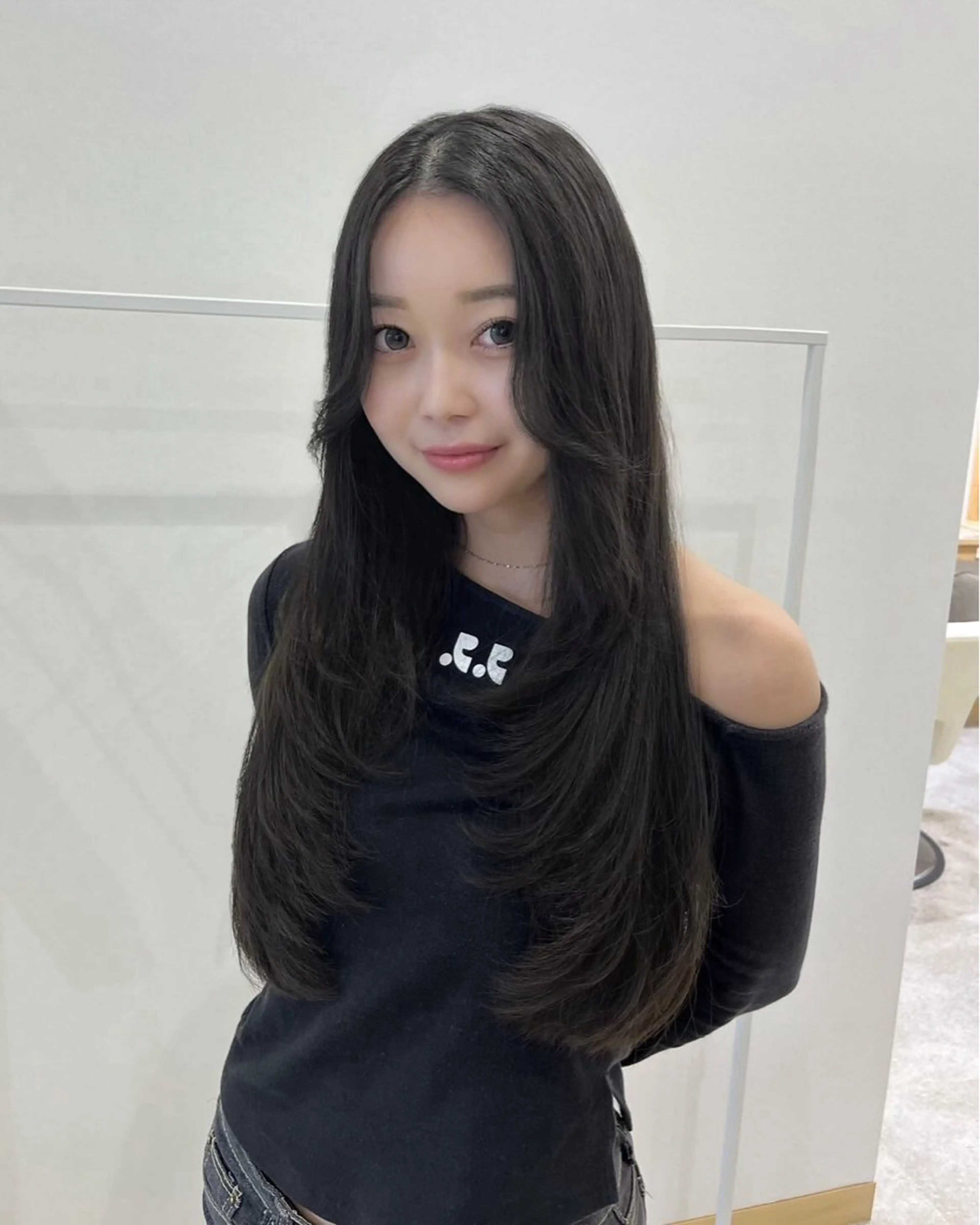 ロング レイヤーカット 顔まわり/オフィス カラー/青栁優🔆のヘアスタイル