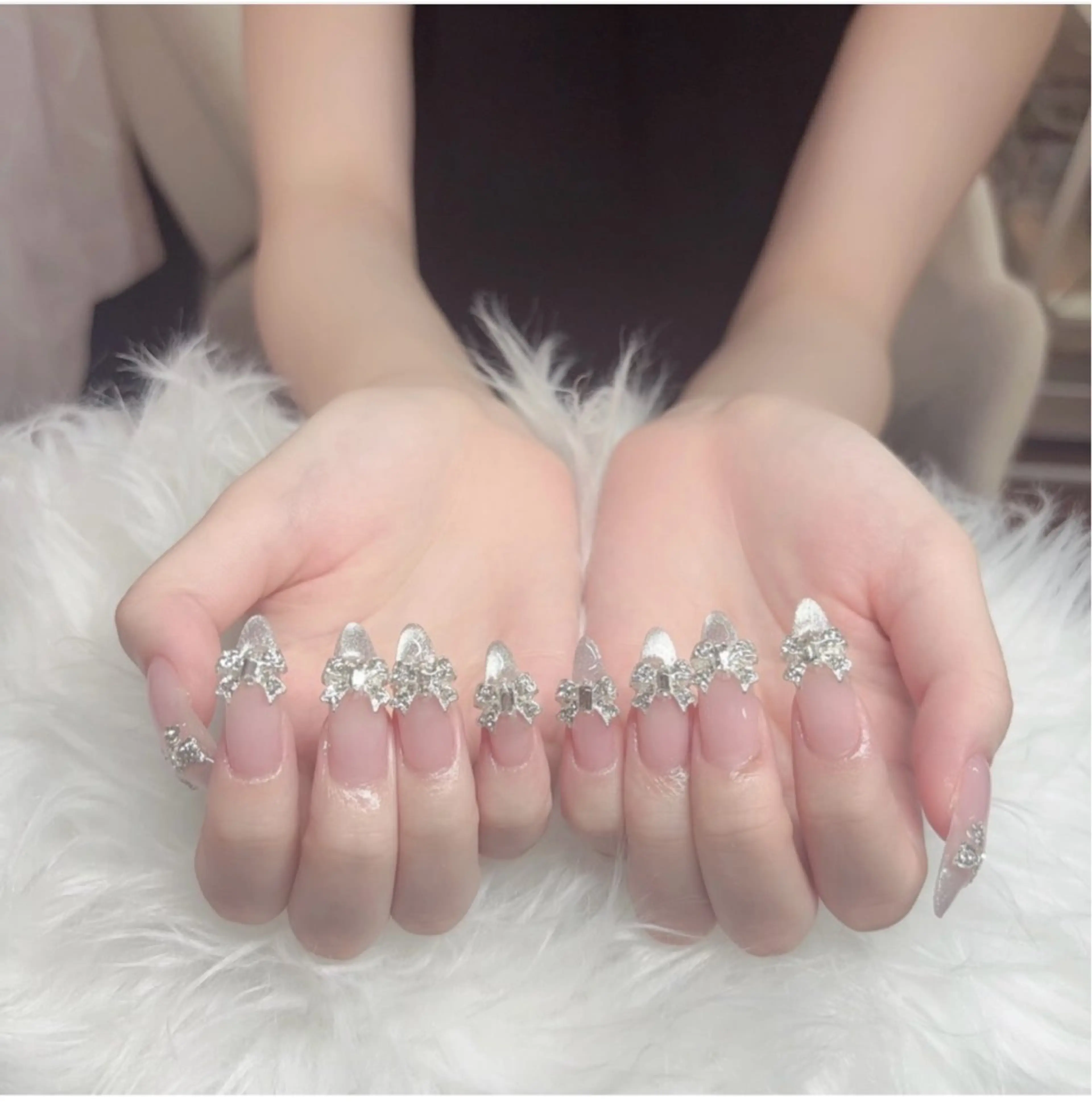 ネイル フレンチネイル グラデーション マグネットネイル ミラーネイル yurinail所属・yuri nail 高田馬場のネイルデザイン