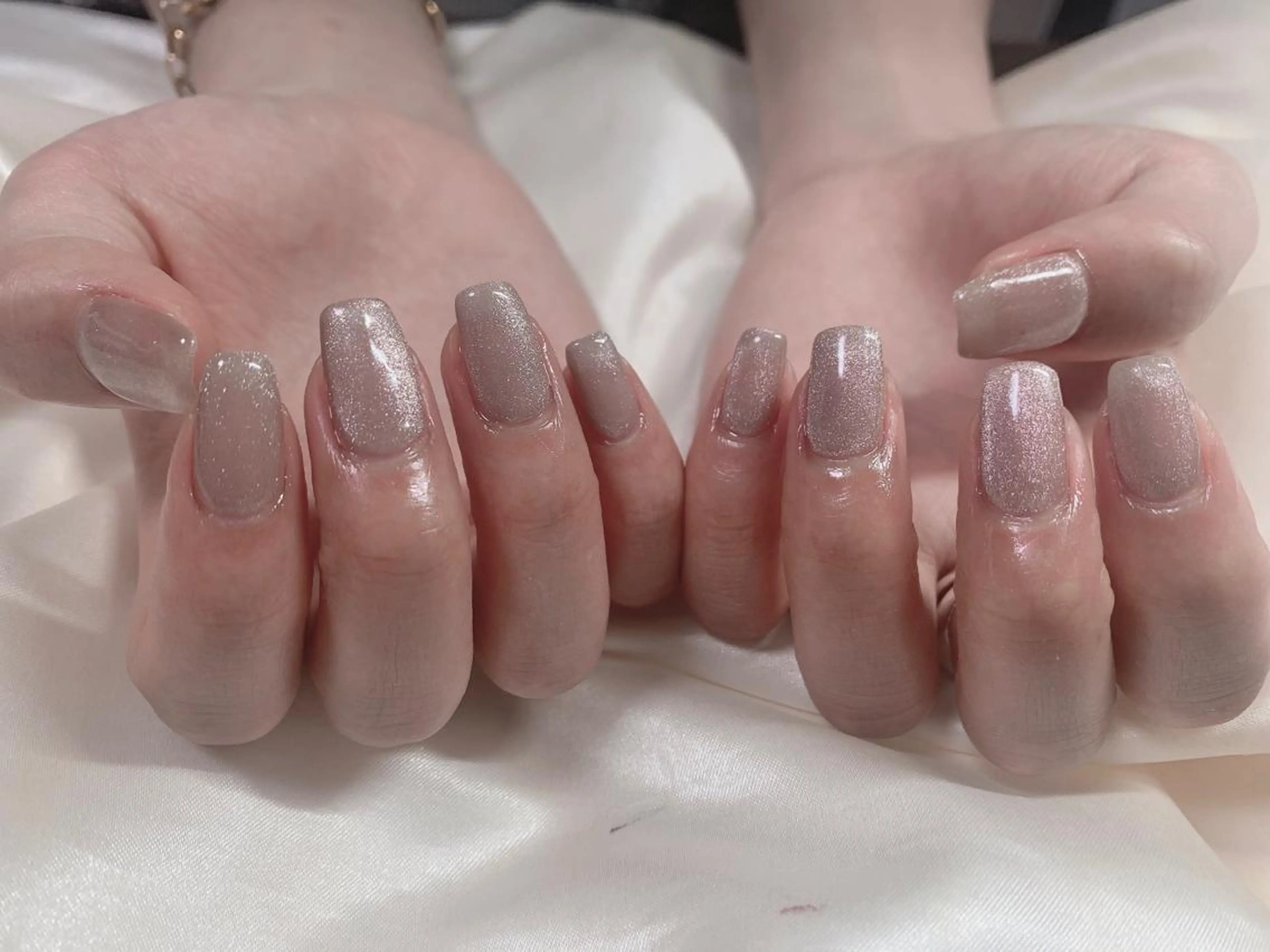 ネイル 氷ネイル・うるうるネイル キラキラネイル マグネットネイル kikinail 溝の口のネイルデザイン