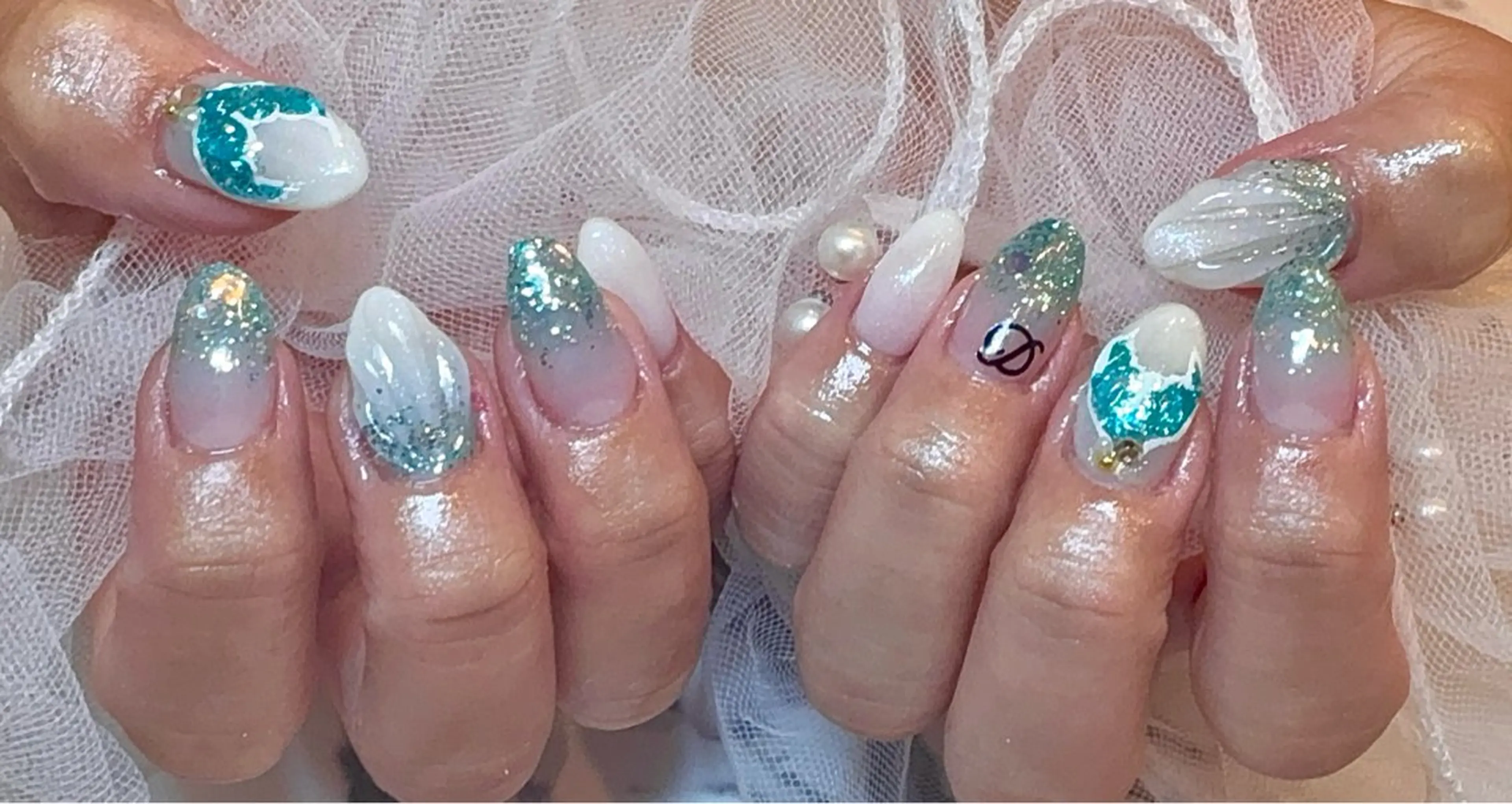 ネイル ハンドネイル nail e.sのネイルデザイン