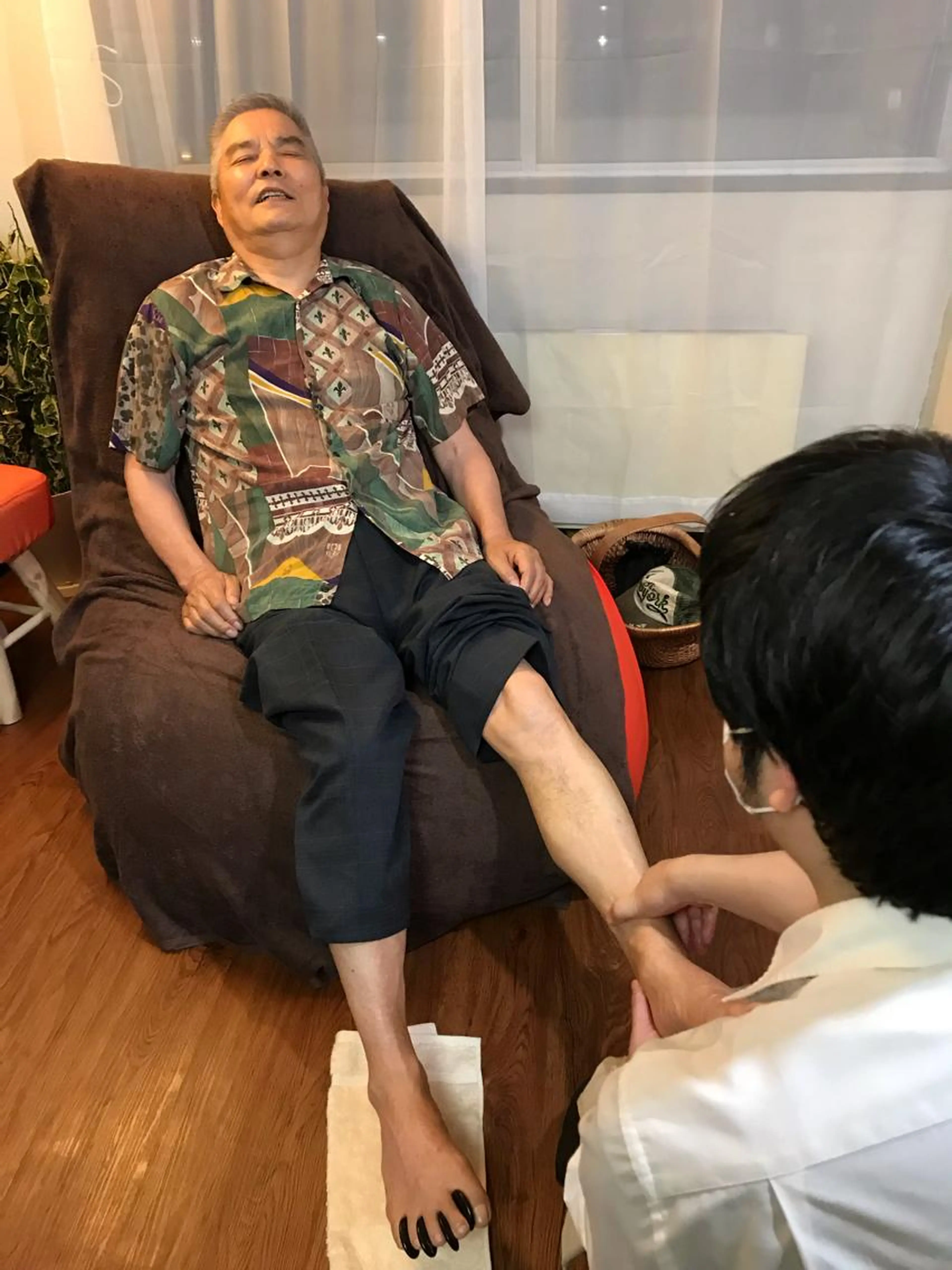 足つぼ/反射区Wほぐし＆Wストーンセラピーの写真