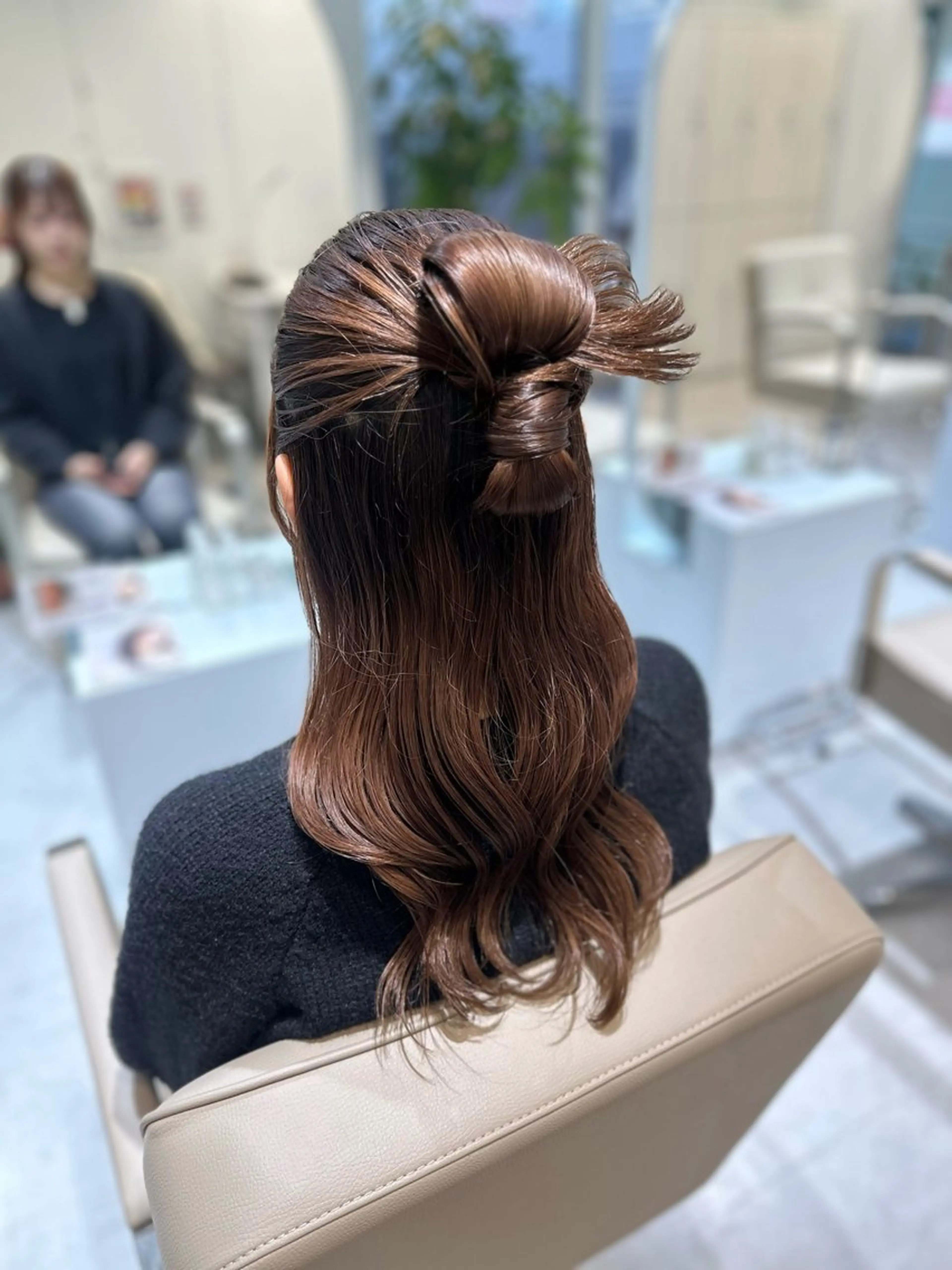 セミロング カラー ヘアアレンジ なりた るいのヘアスタイル