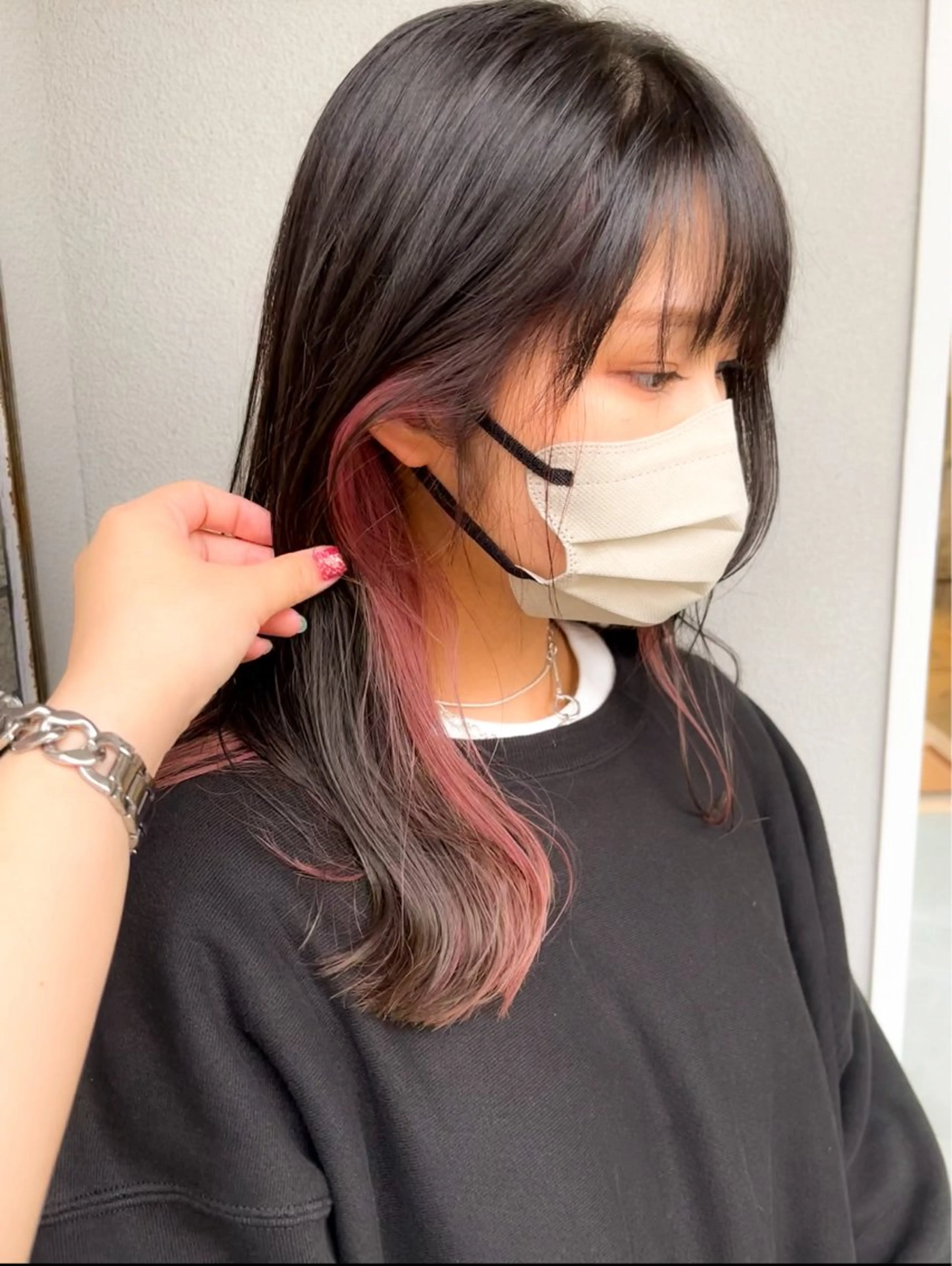 セミロング カラー ピンクカラー FERIA あべの yumeho🍭のヘアスタイル