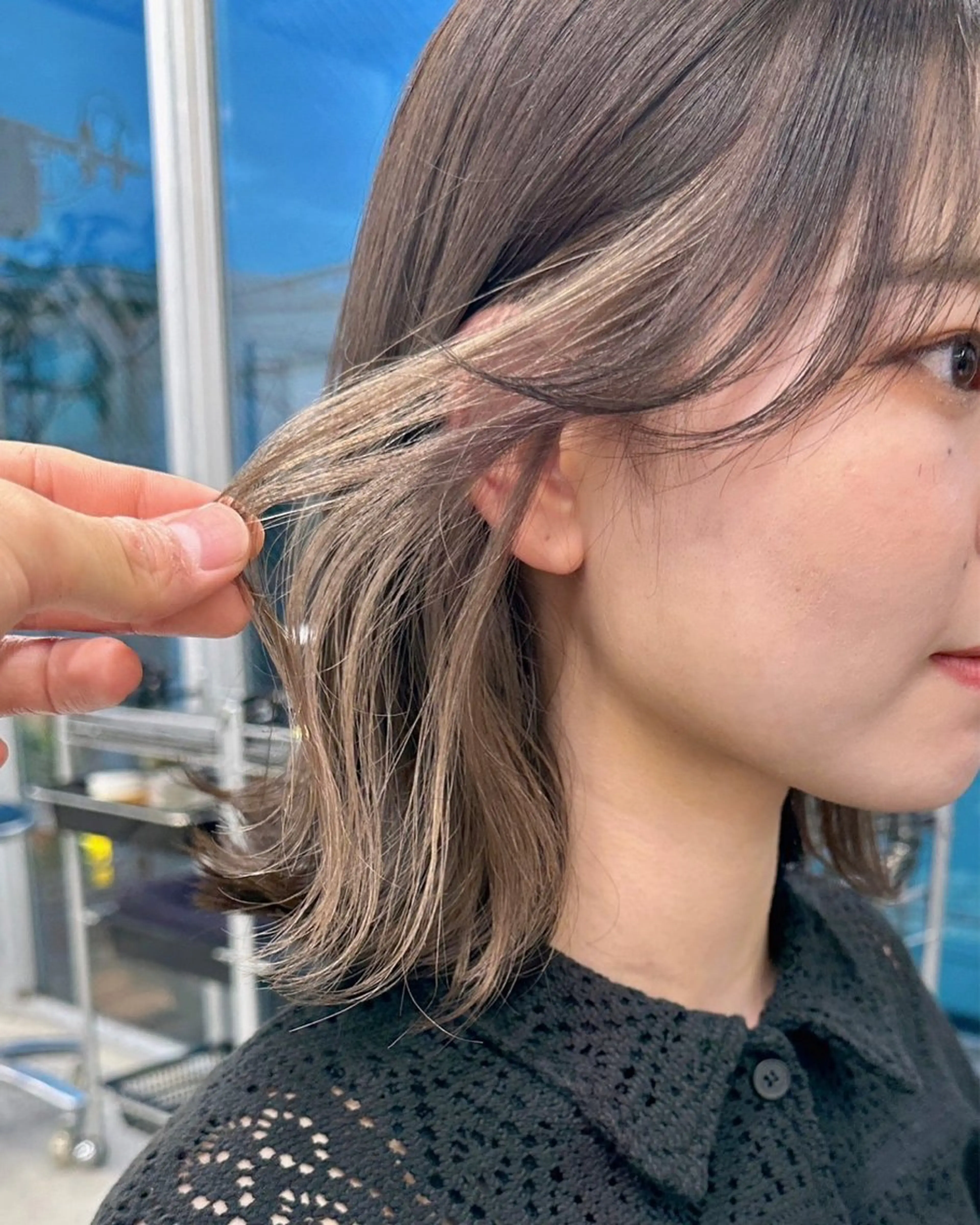 ショート カラー ベージュカラー インナーカラー トリートメント RYOSUKE ハイトーンのヘアスタイル