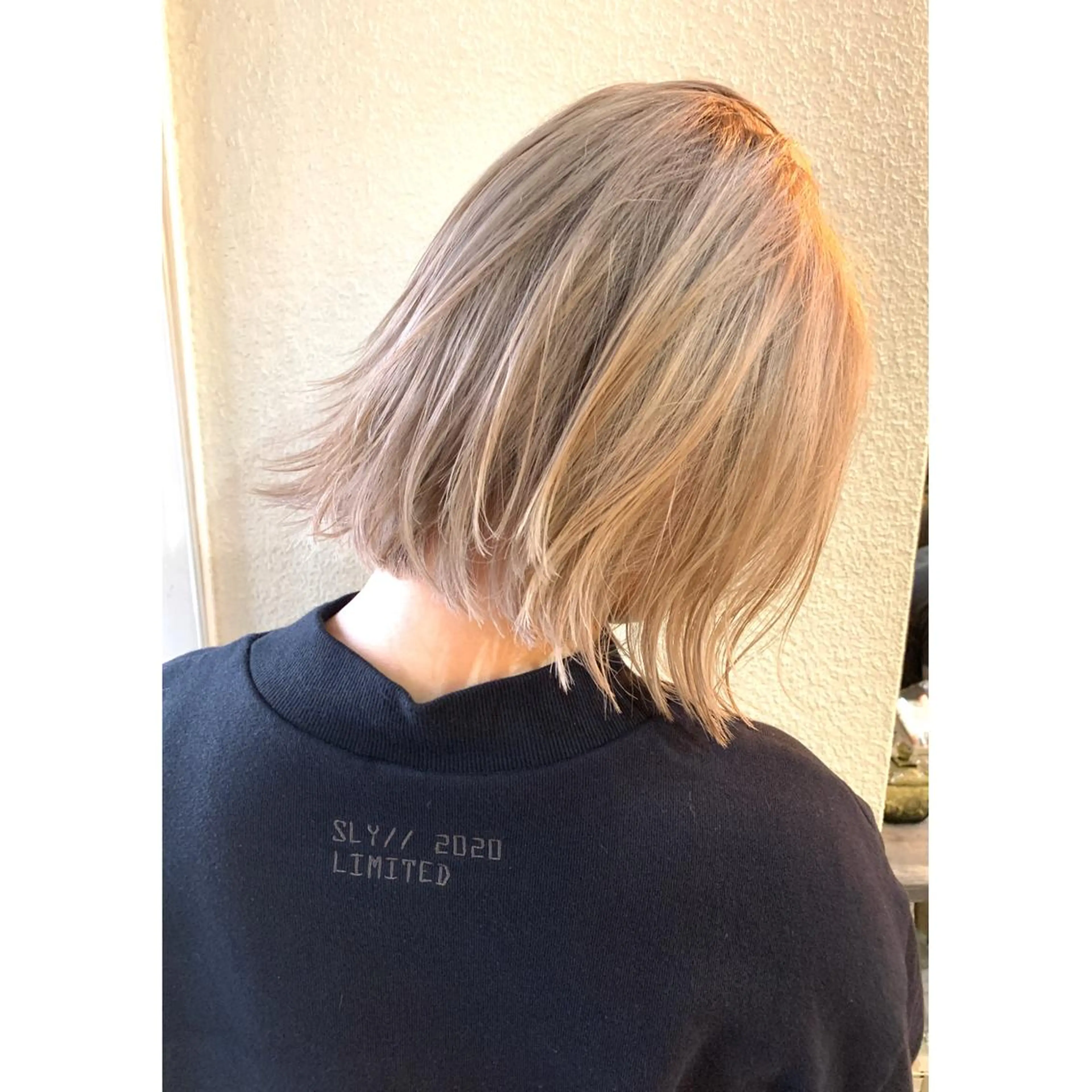 ミディアム roots hairdesign所属・髪質改善/透明感 プライベートサロンのヘアスタイル