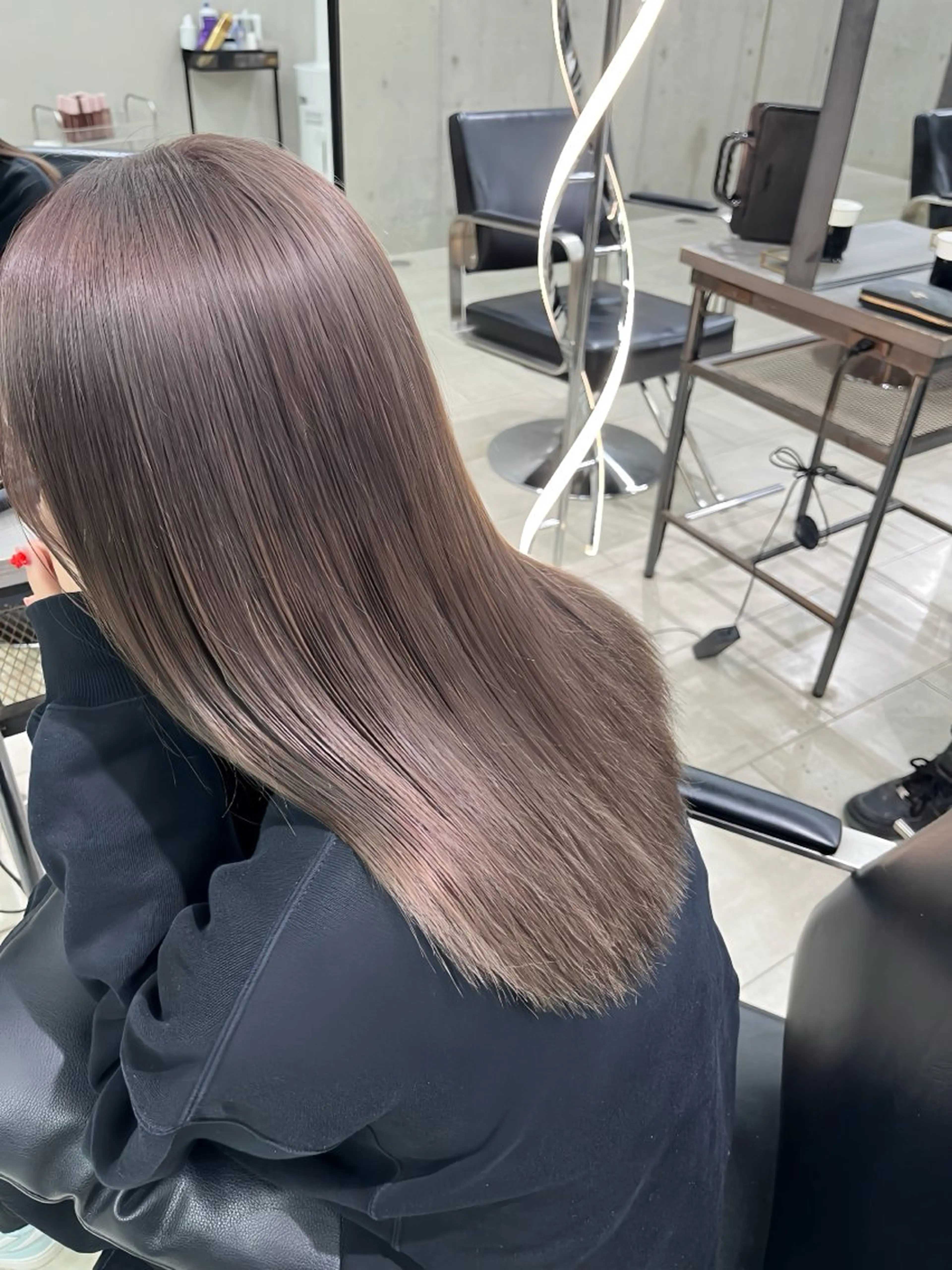 ミディアム カット ヘアカラー トリートメント Kvell&Co.所属・心斎橋/✨ハイトーン ✨/isseiのヘアスタイル