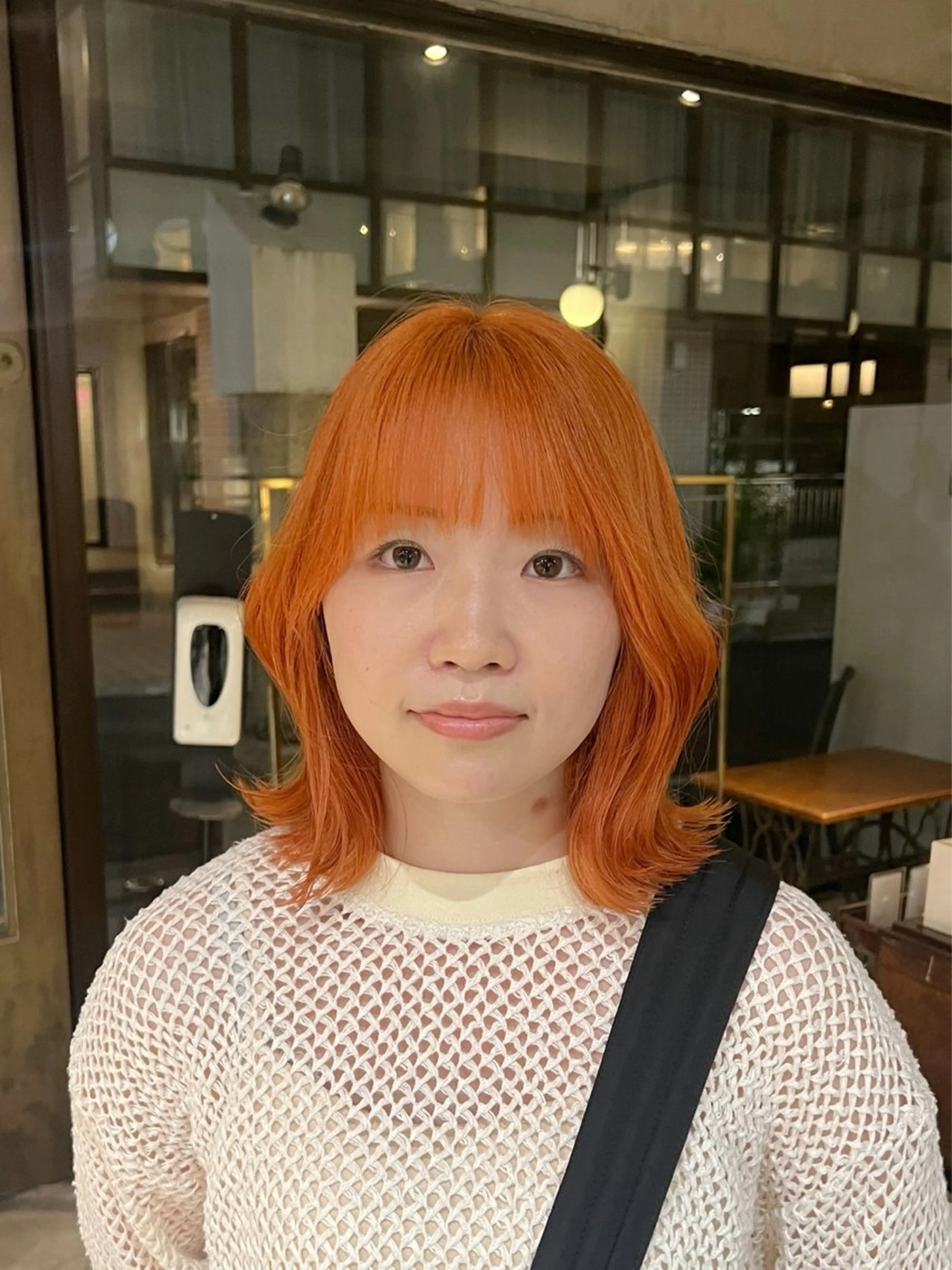 セミロング カラー ヘアアレンジ ブリーチ ブラウンカラー 透明感カラー オレンジ レッドカラー カット ヘアカラー トリートメント 透明感/艶髪矯正 🪐takushiのヘアスタイル
