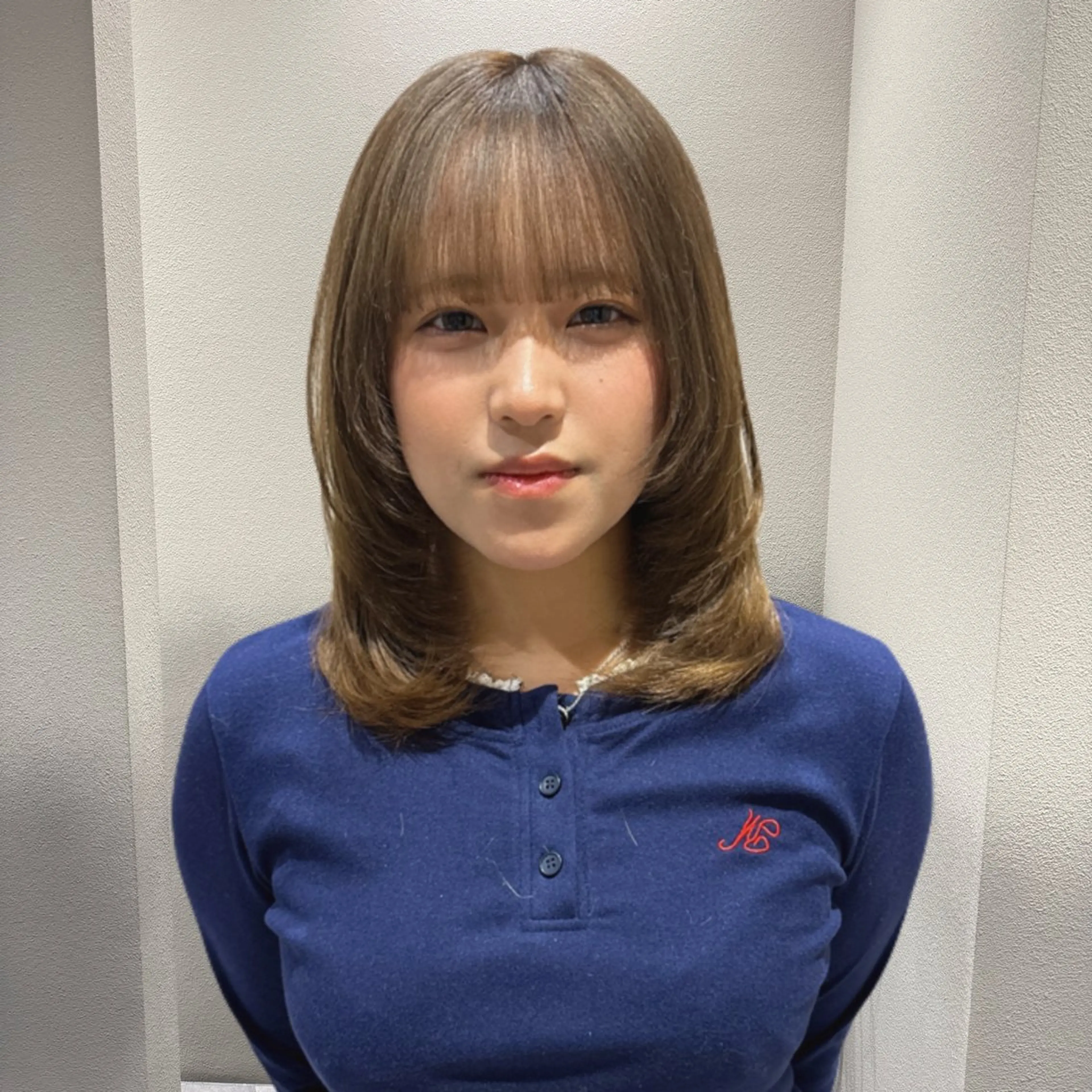 ミディアム カラー ベージュカラー ブリーチ ケアブリーチ ヘーゼル ハイトーンカラー ヘアカラー ヘアセット ✨ブリーチ支持No1 複雑履歴修正/舘岡のヘアスタイル