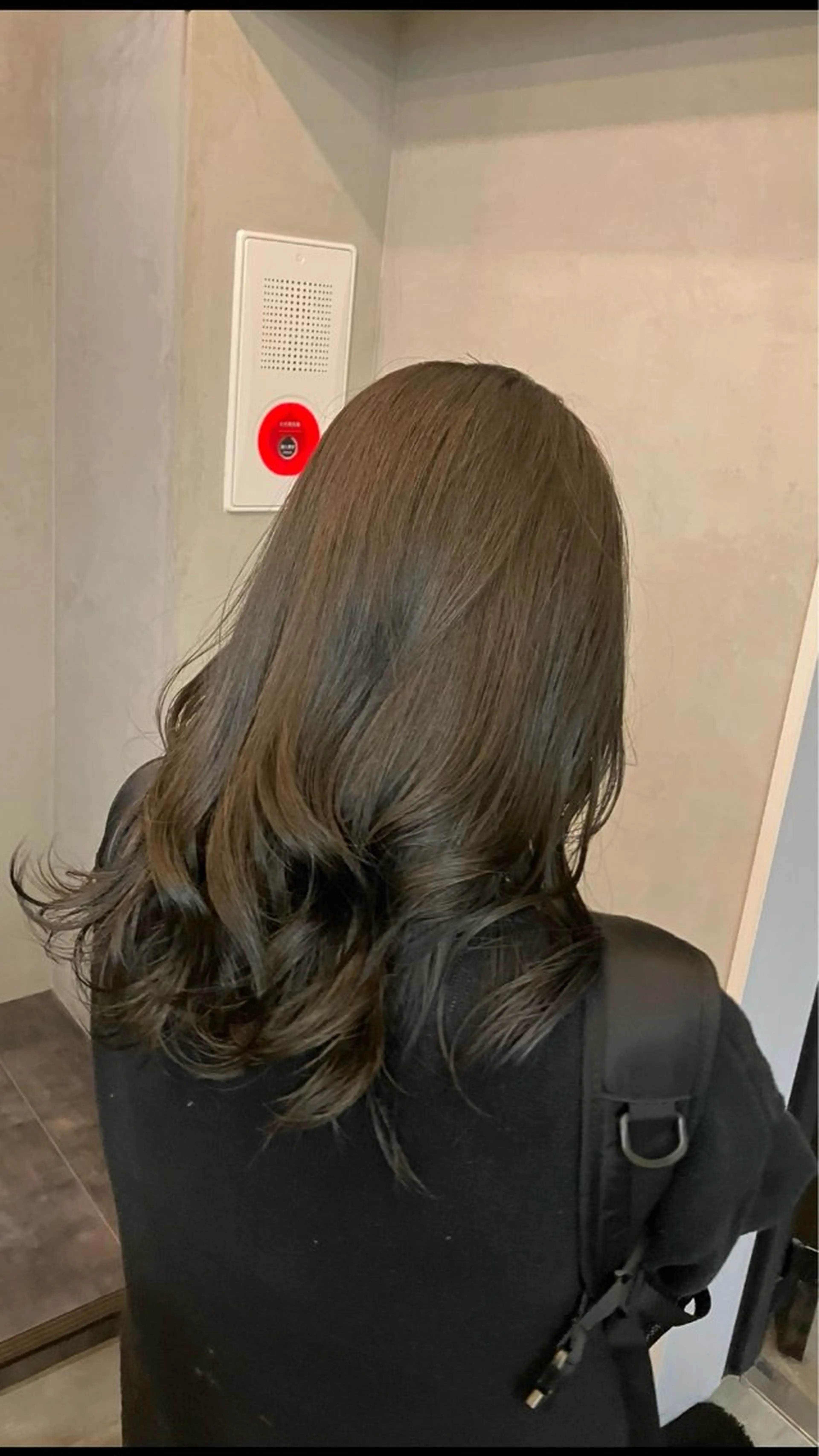 カラー ヘアカラー 博多ブリーチ× 透明感/縮毛矯正のヘアスタイル