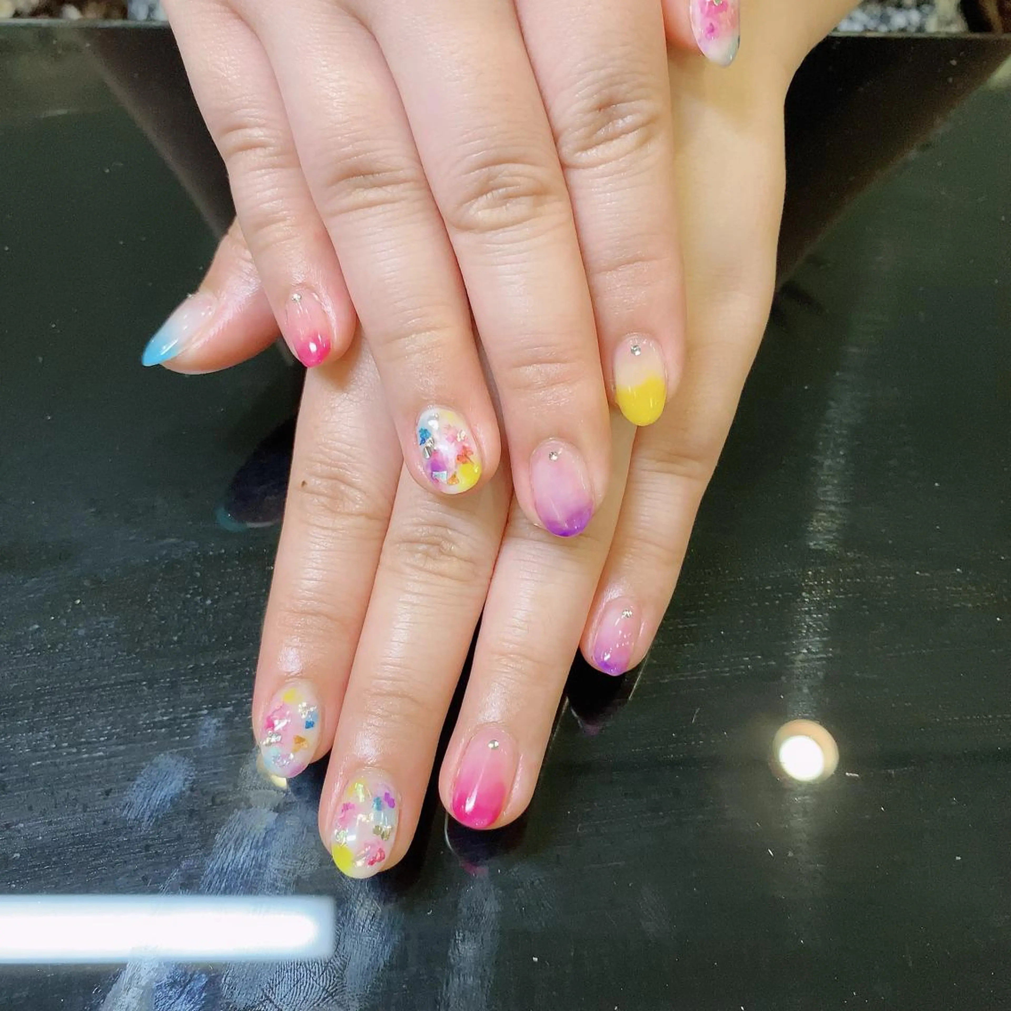 ネイル 上野 由衣のネイルデザイン