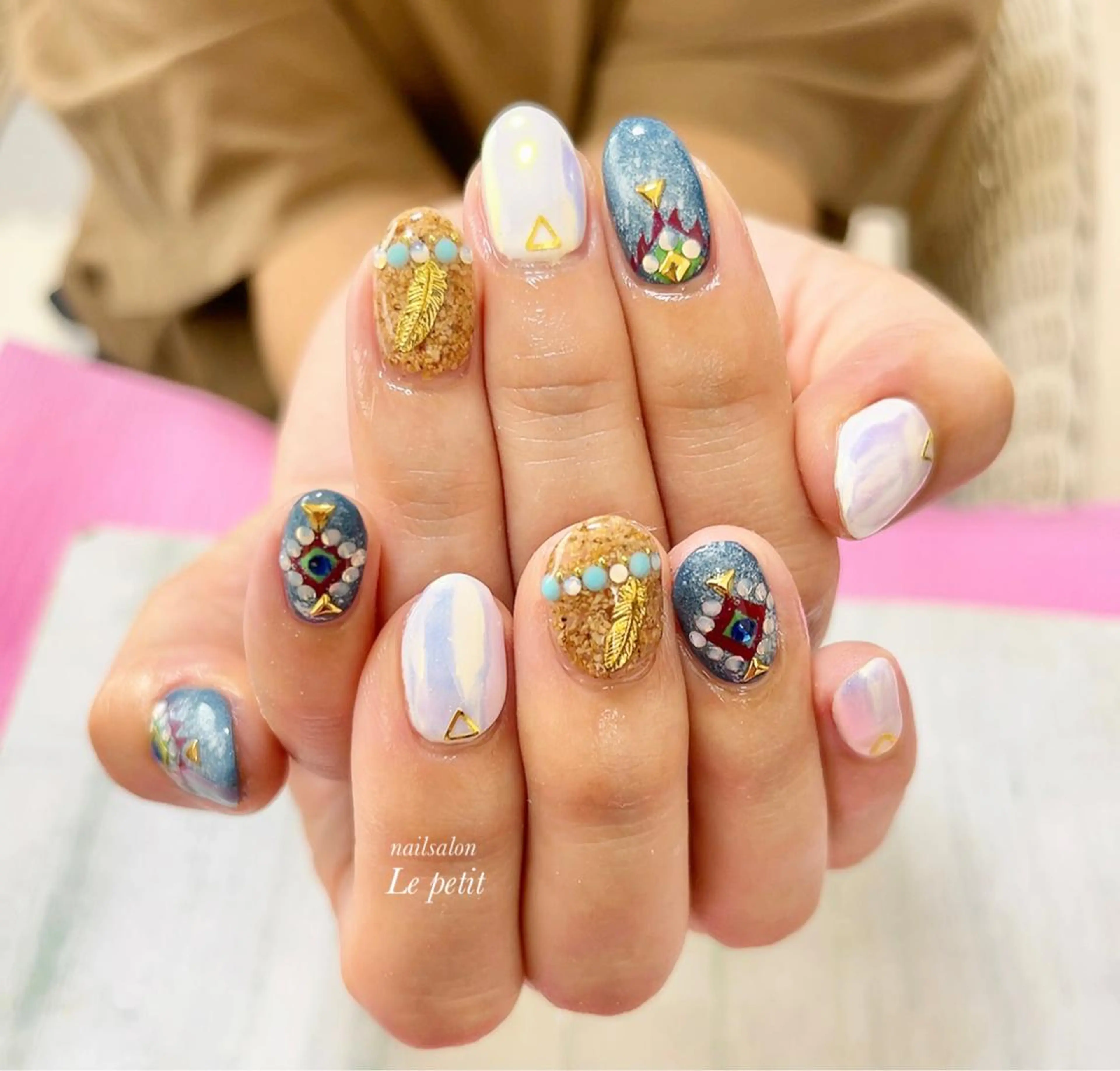 ネイル 石野 広佳のネイルデザイン