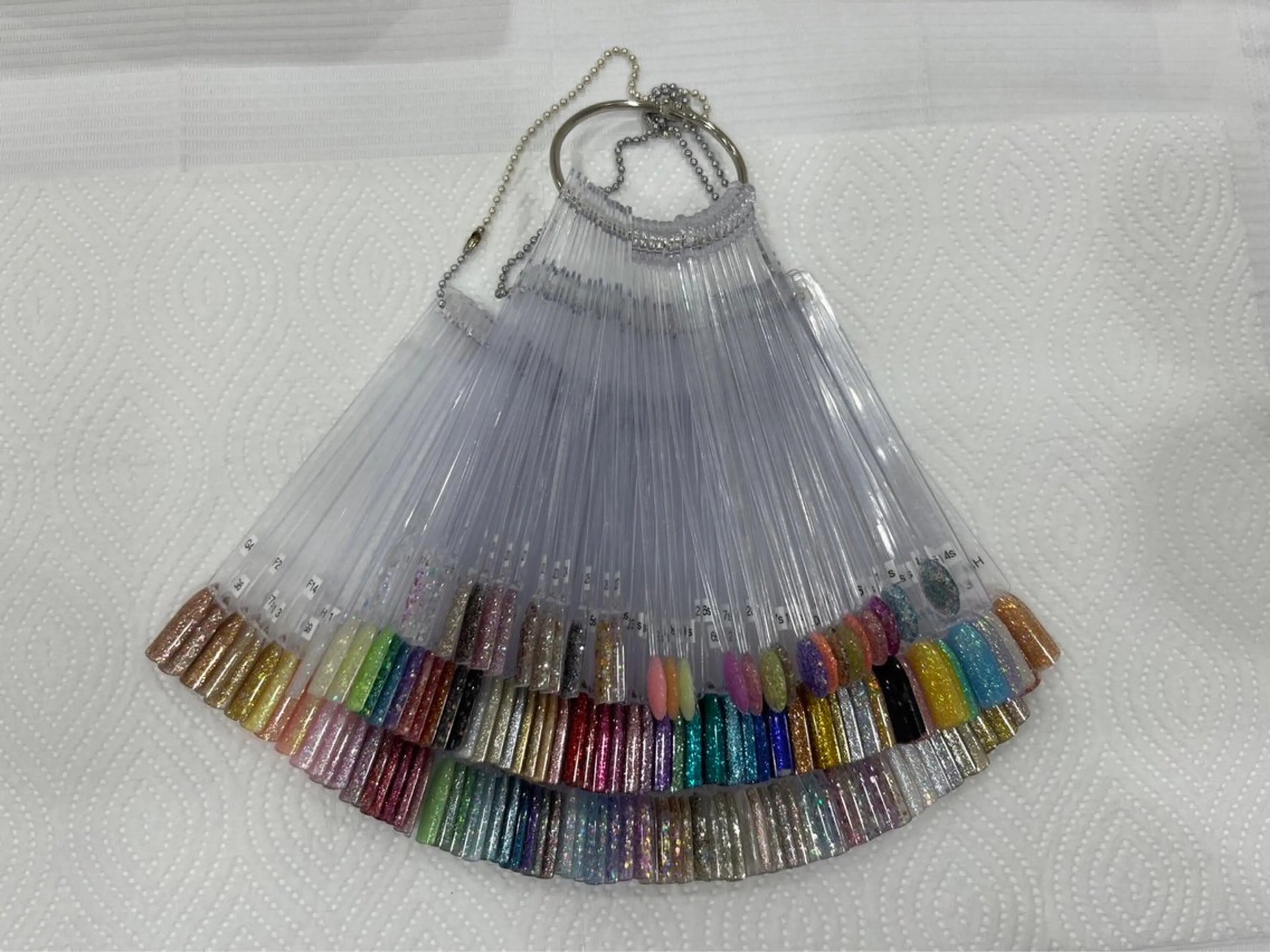 ネイル un Riche 大滝のネイルデザイン