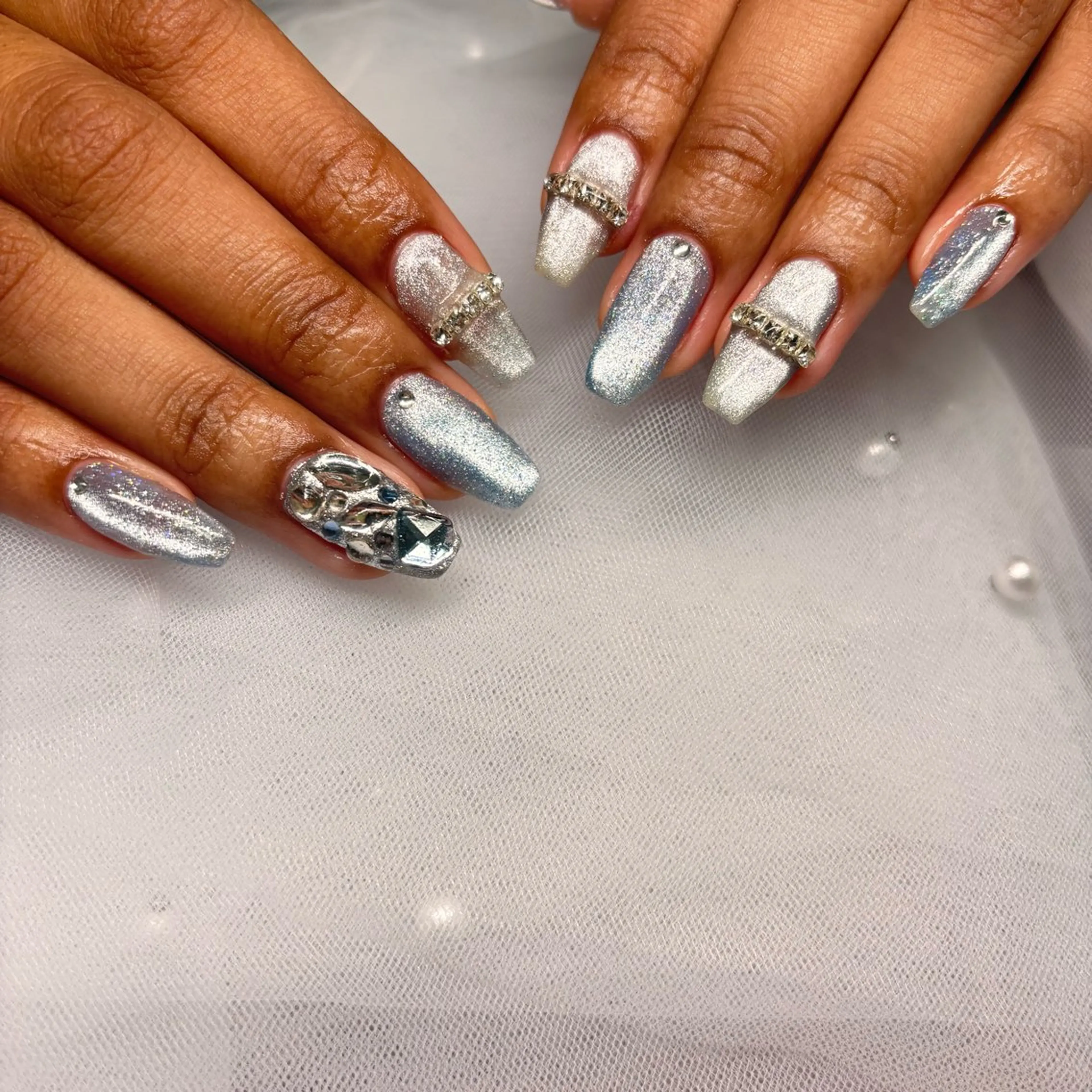 ネイル ブルー ハンドネイル RE💟N.NAIL ラテン系お姉さんのネイルデザイン