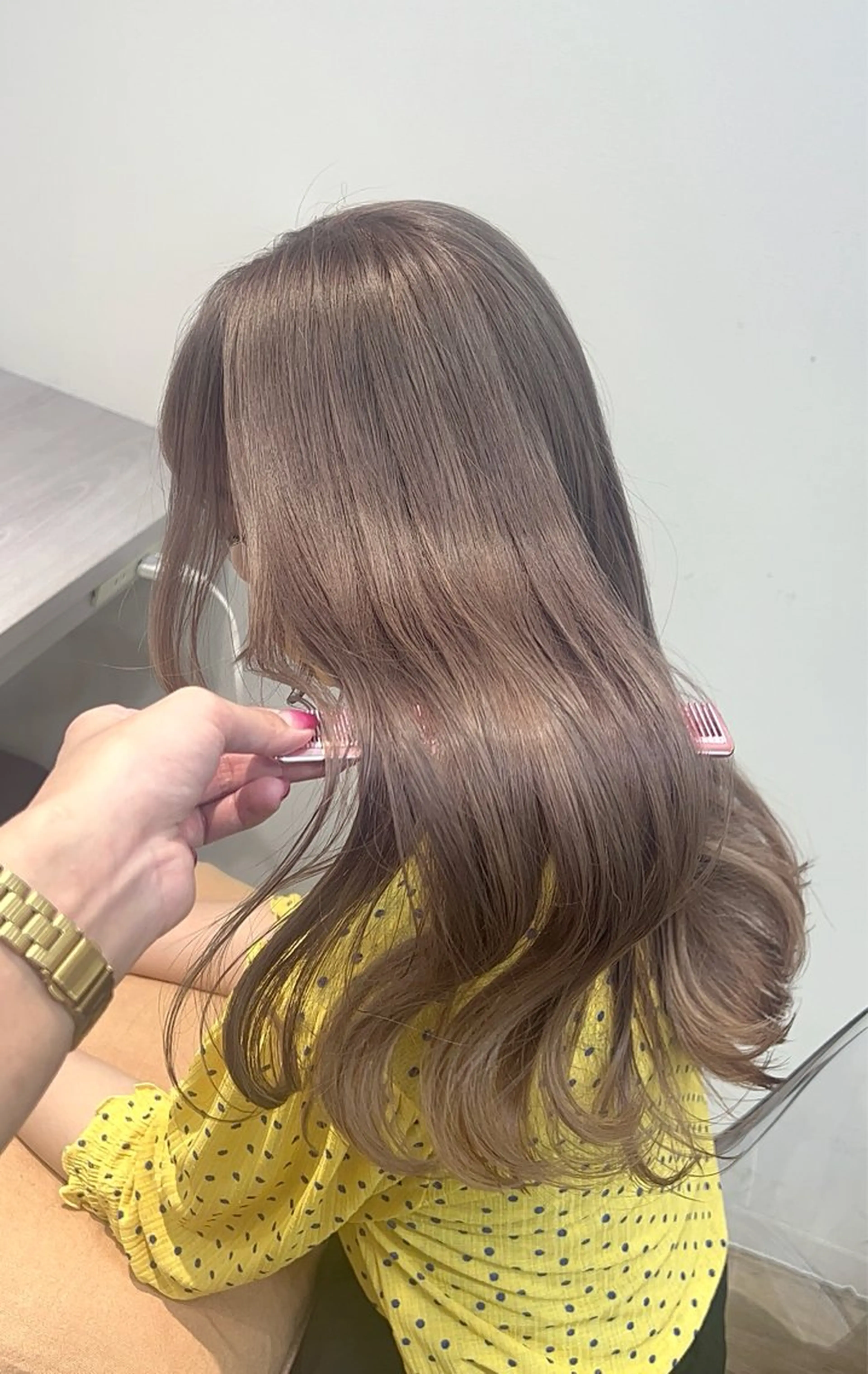 セミロング ✂︎透明感カラー特化 /日和優真✂︎のヘアスタイル