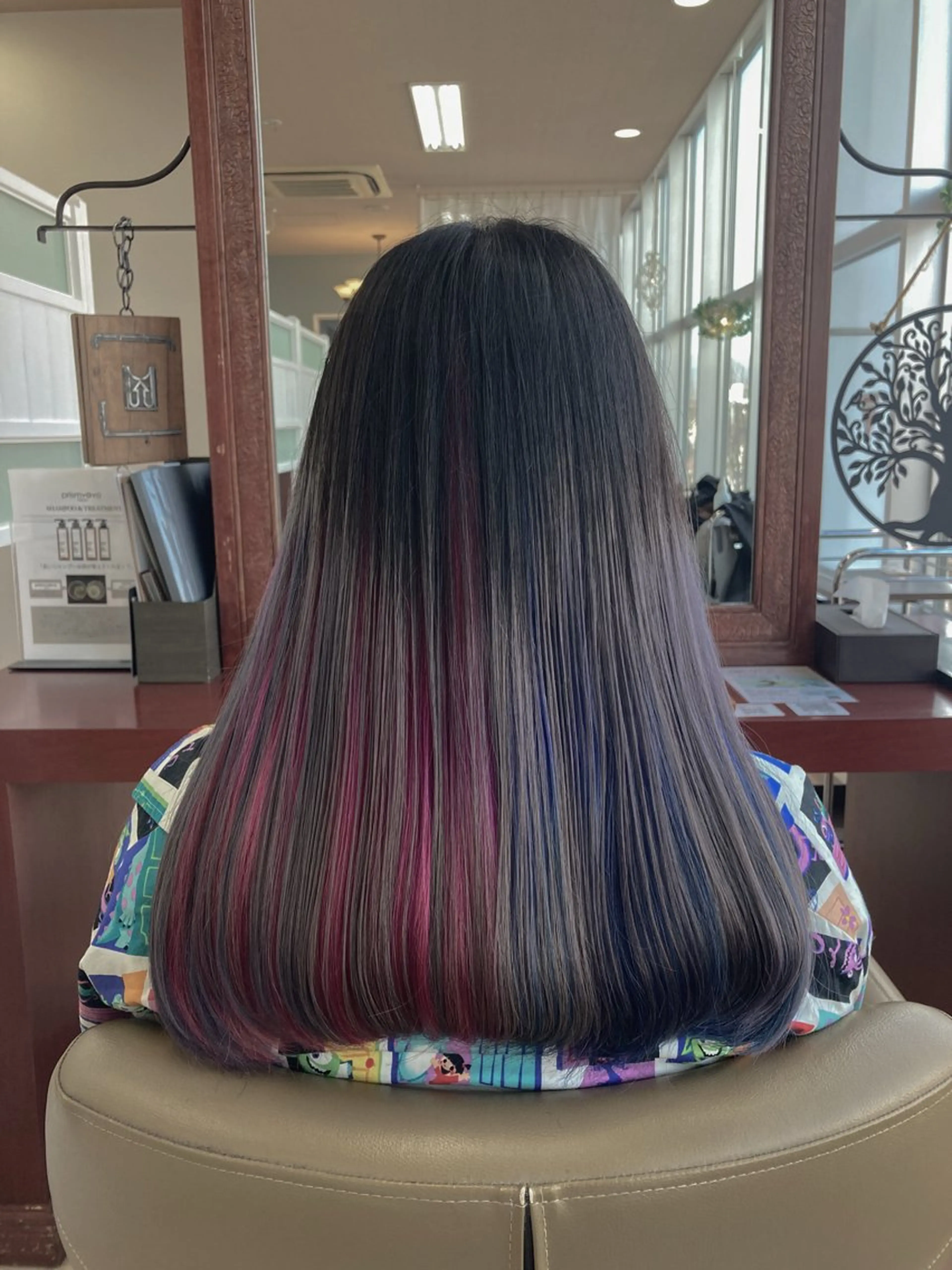 ロング カラー Prism co所属・入澤 由亜のヘアスタイル
