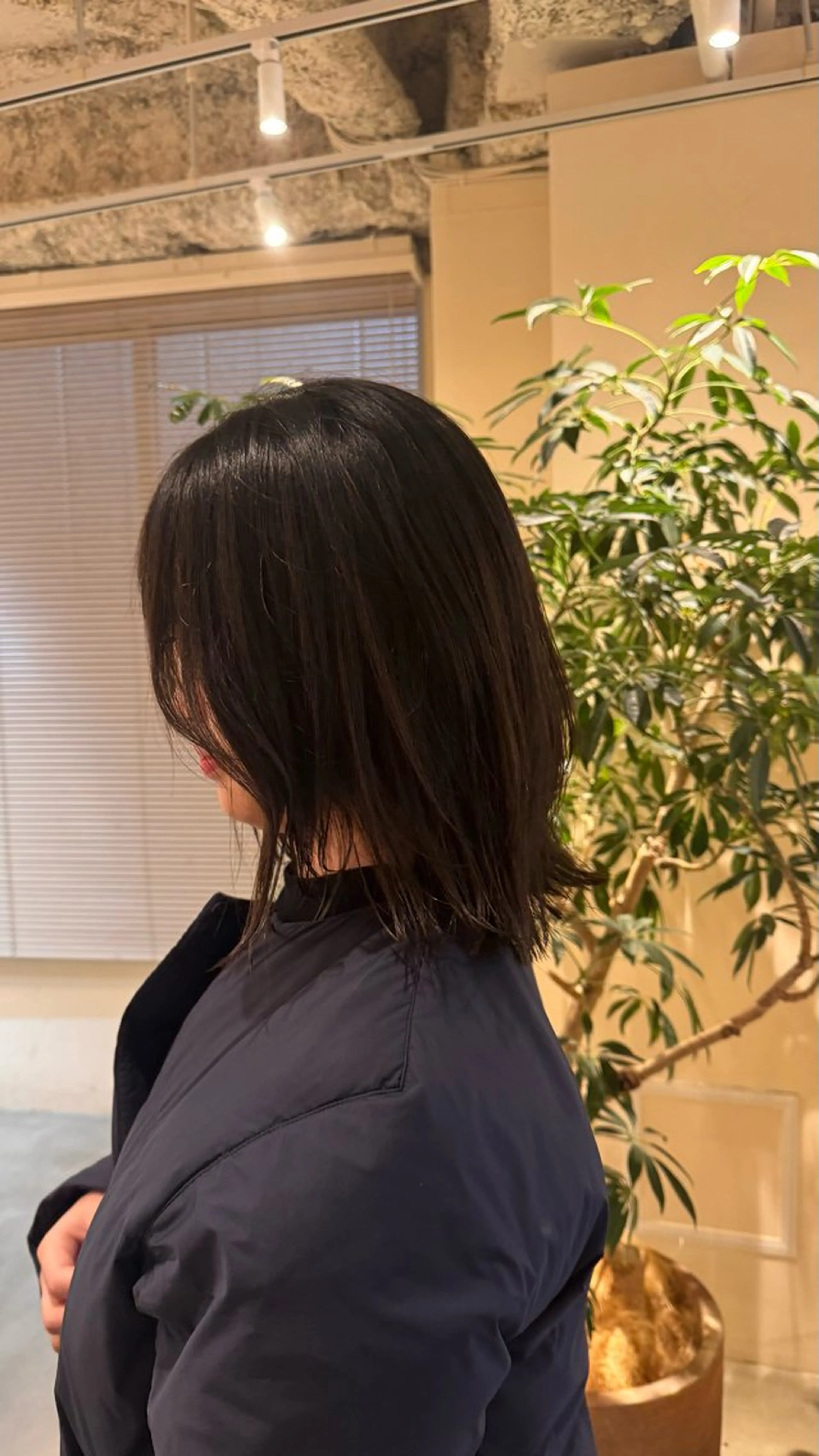 ミディアム くびれヘア 透明感カラー/ MIOのヘアスタイル