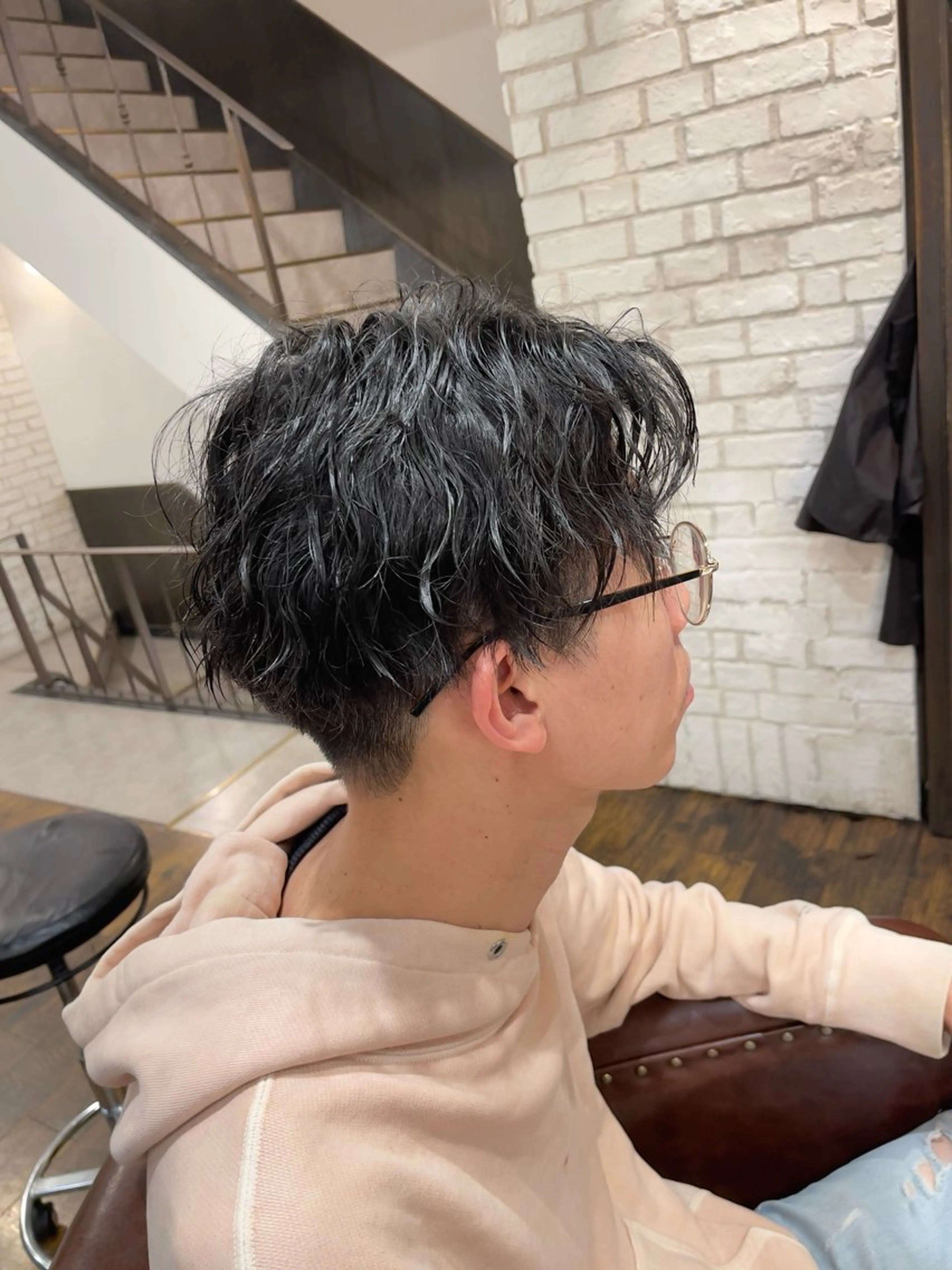 パーマ メンズ カット パーマ noa 似合わせ︰ 透明感︰韓国風のヘアスタイル