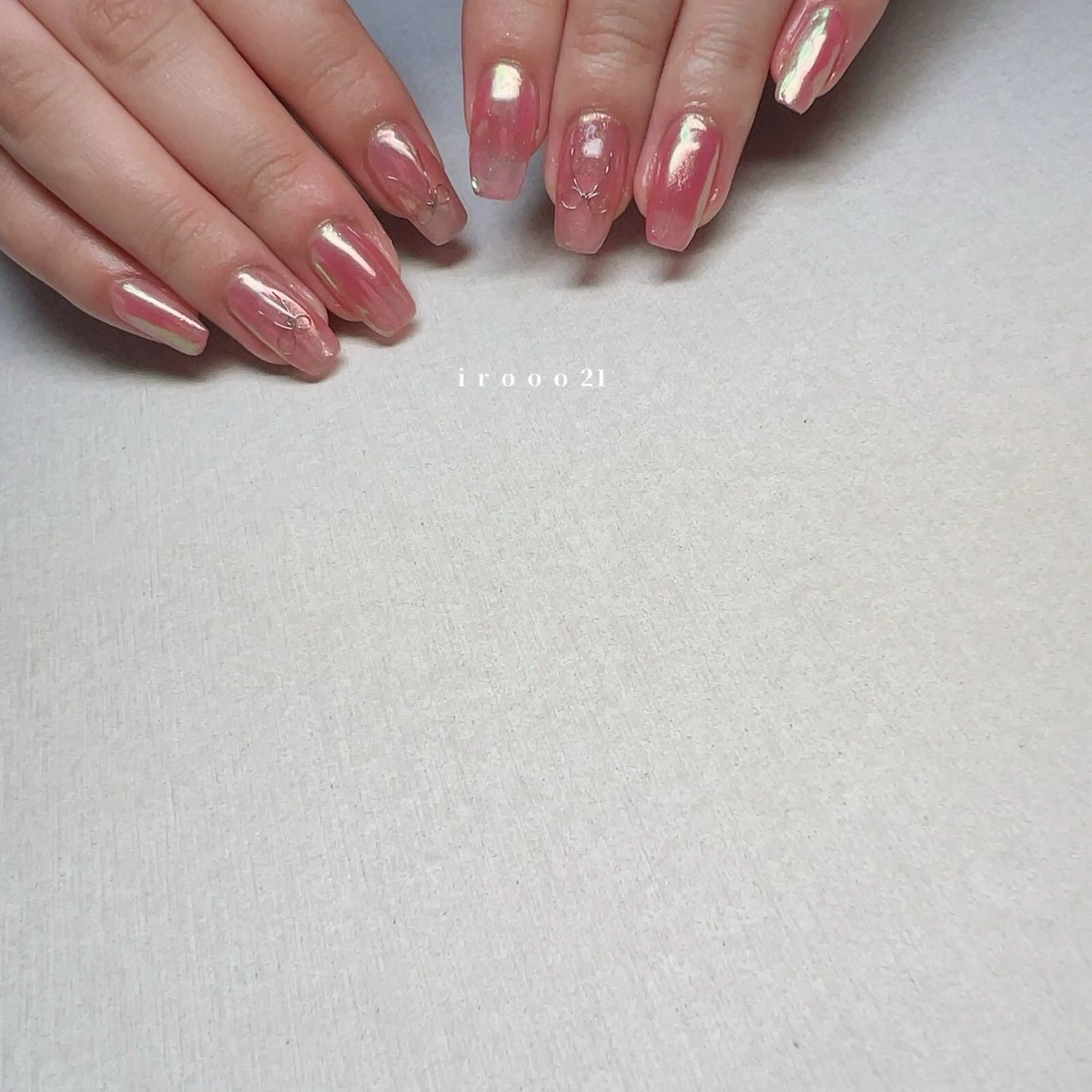 ネイル ジェルネイル ガーリー 氷ネイル・うるうるネイル ピンク リボン irooo 21のネイルデザイン