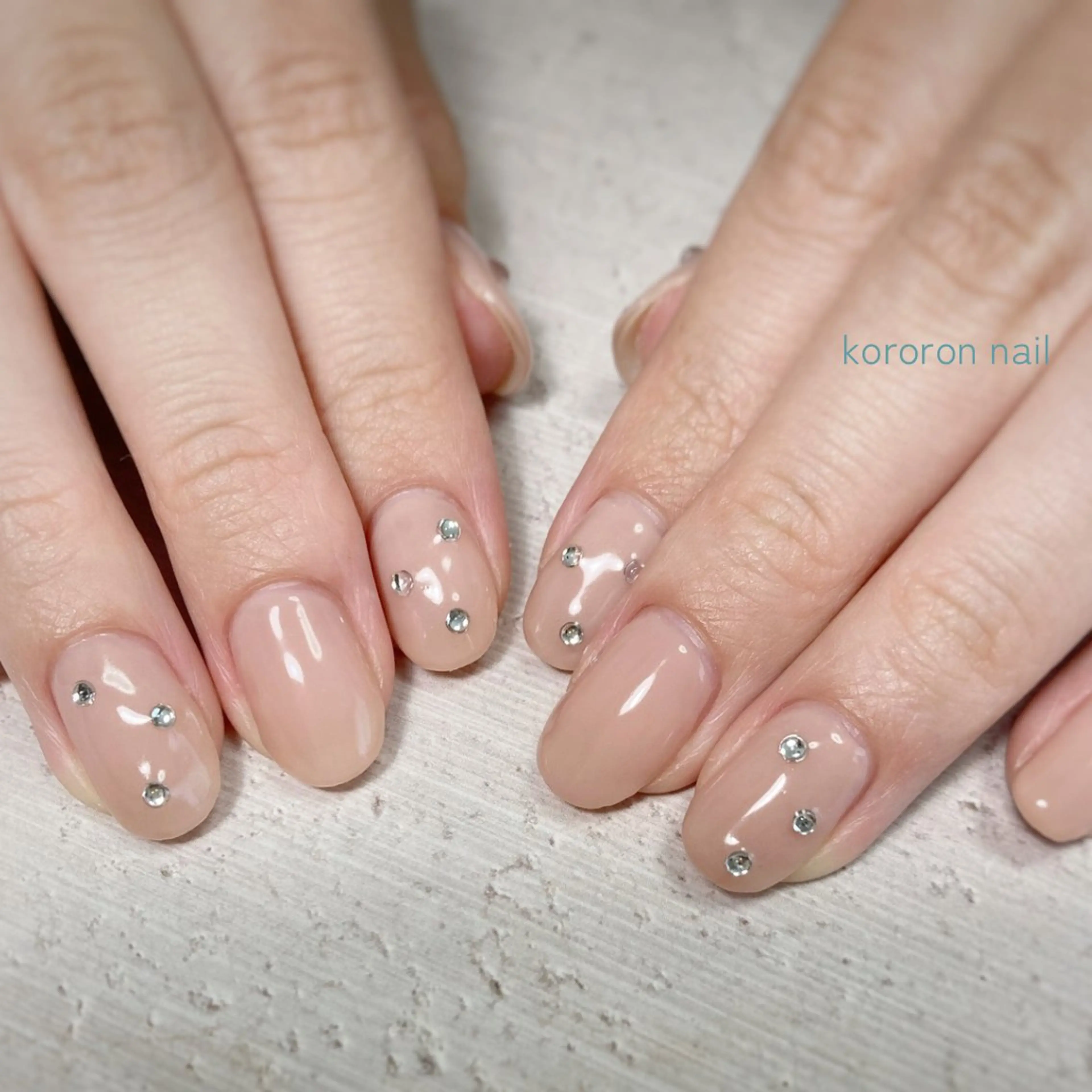 ネイル ころろんネイル nazuのネイルデザイン