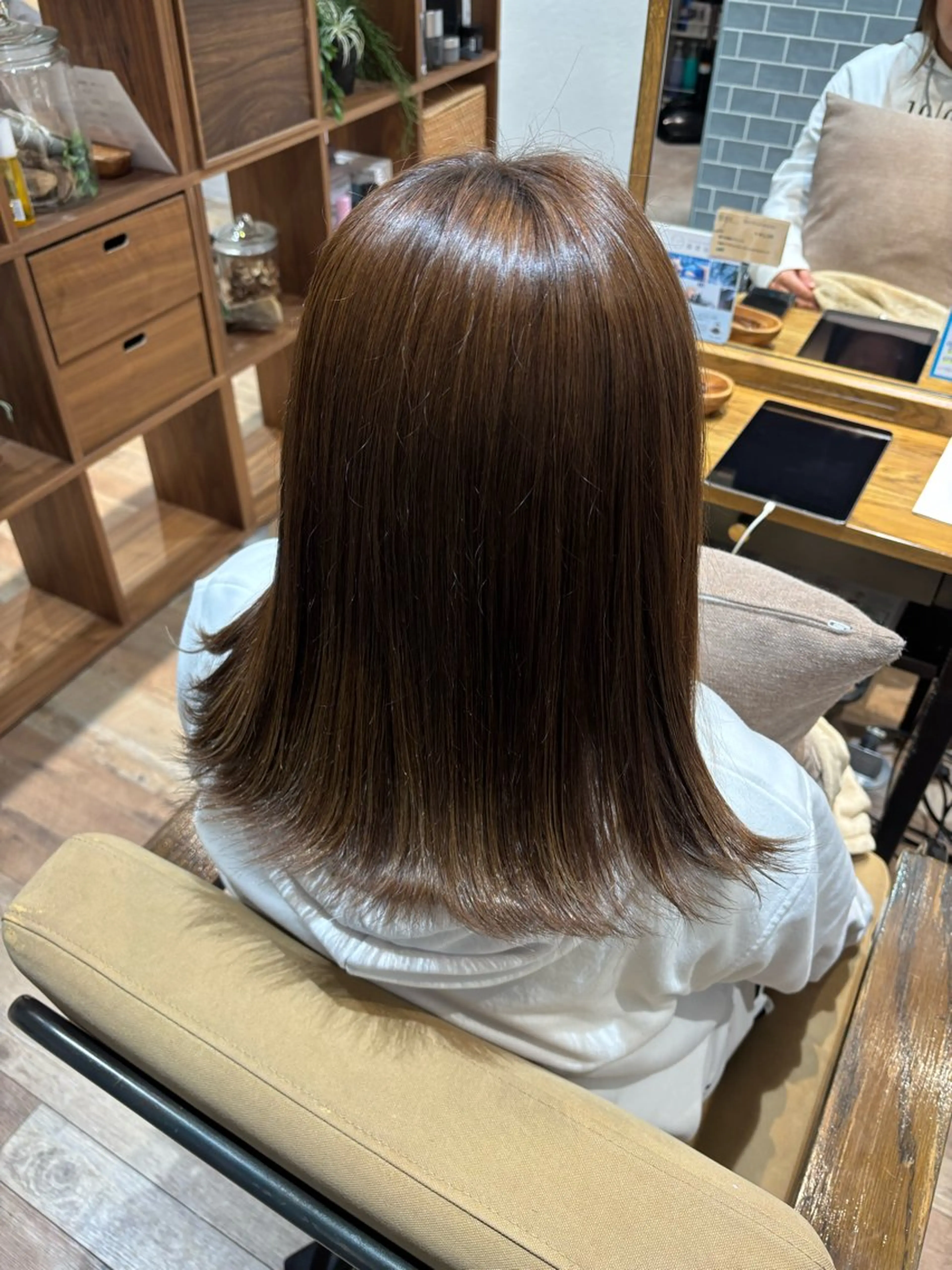 カラー ベージュカラー 澤入 鈴のヘアスタイル