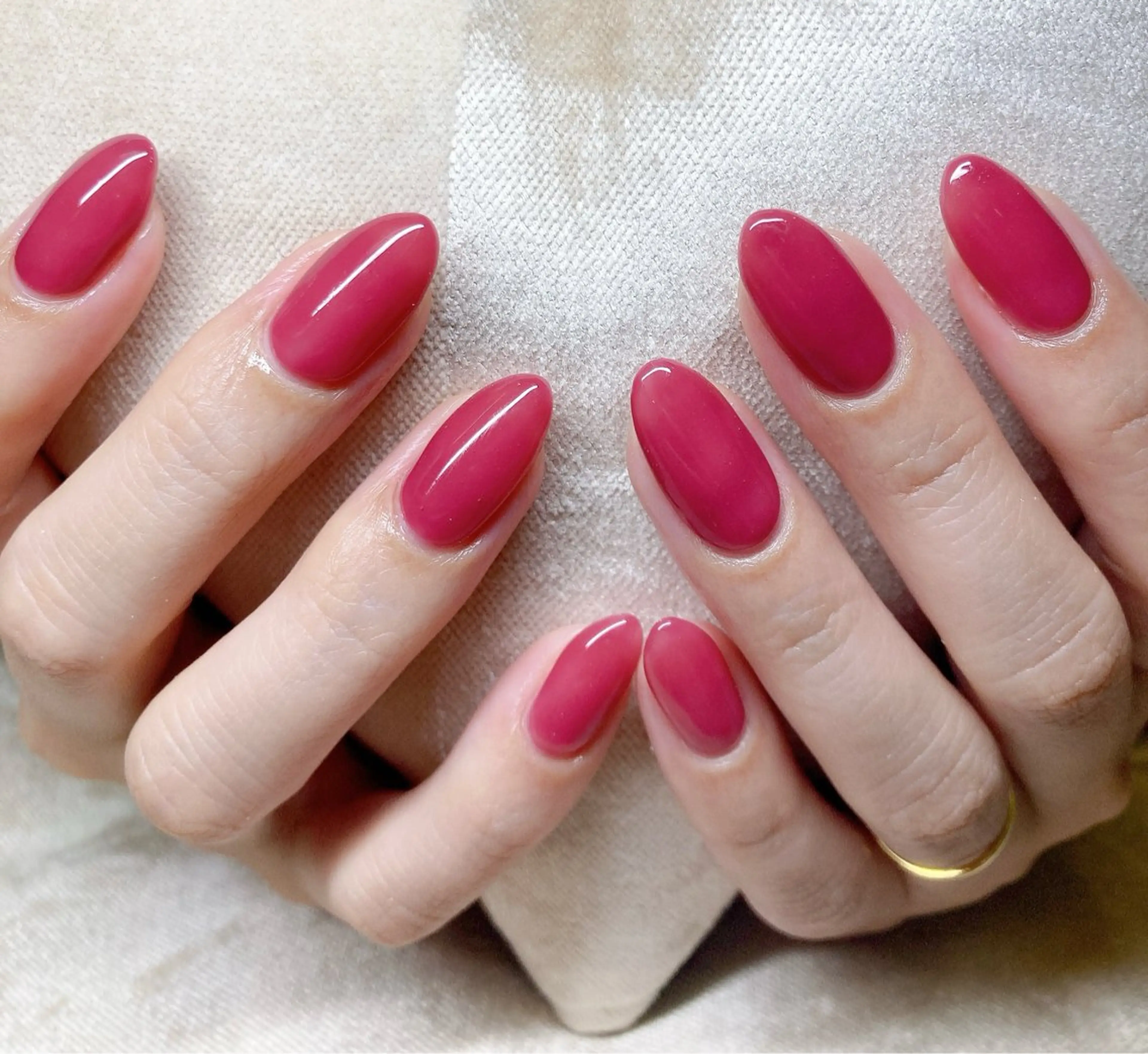 ネイル ECLAT エクラ所属・寺山 千鶴のネイルデザイン