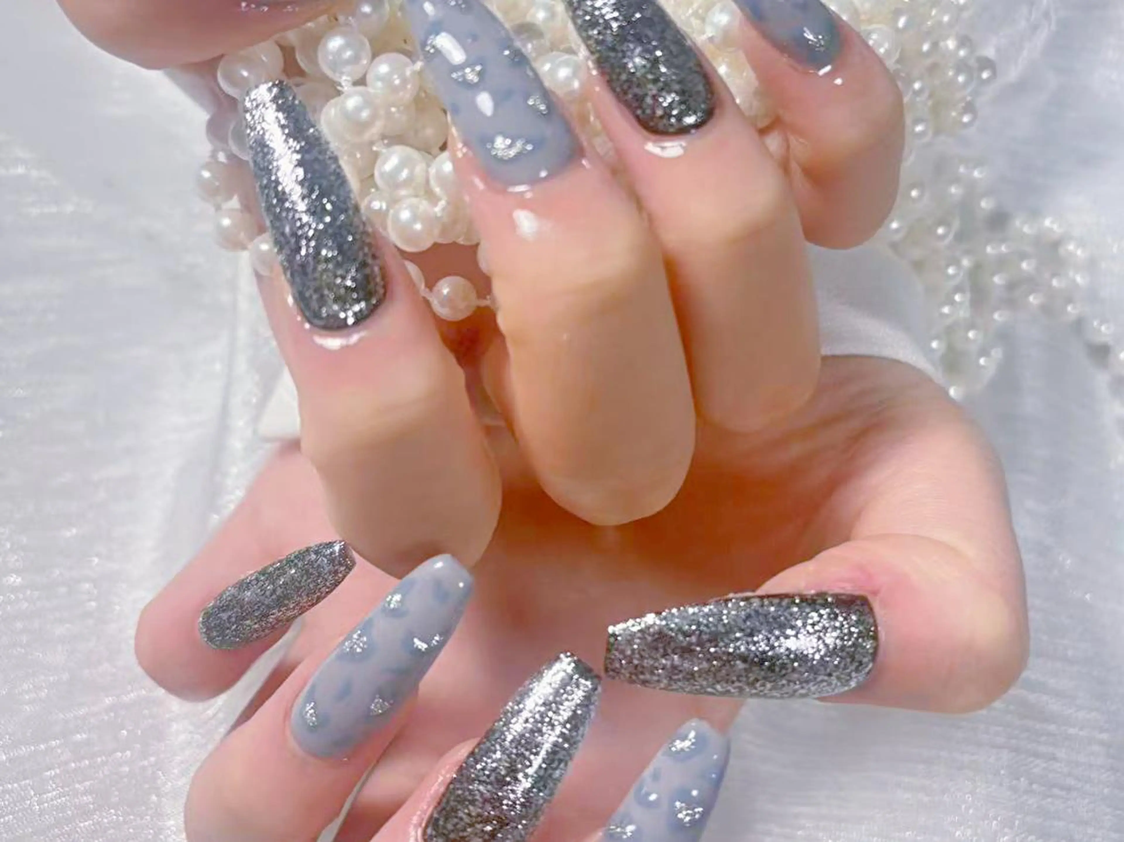 ネイル ハンドネイル 🎀鈴音🎀 ワンホンネイルのネイルデザイン